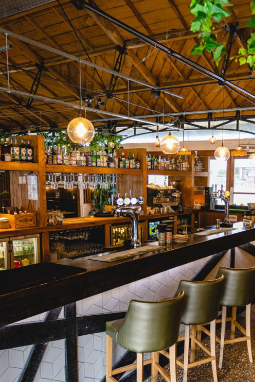 Modern bar at Harbour House Bristol, perfect for networking events and social gatherings.