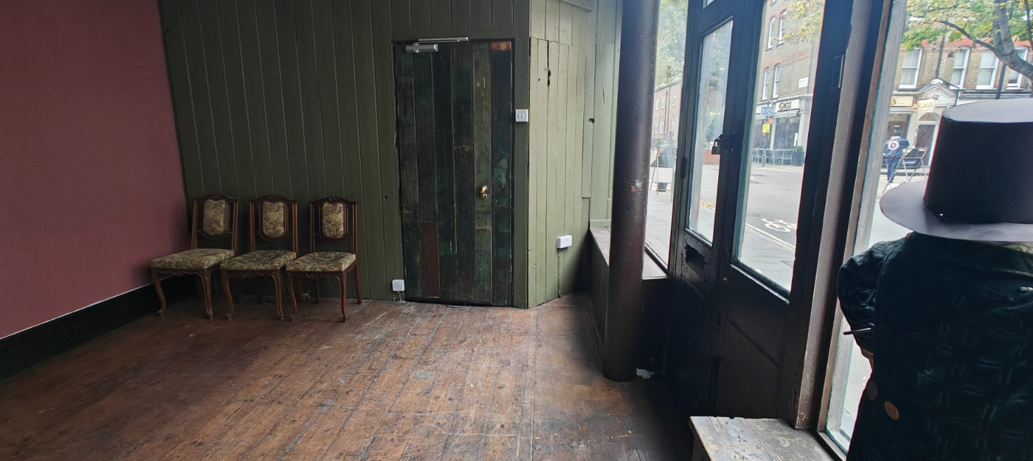 Ground Floor - 4c5e18ce-54d8-4566-9752-6812d5838922.png