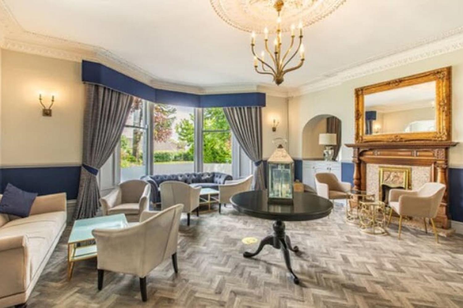 Yarm Suite at Parkmore Hotel: elegant lounge for networking and meetings.
