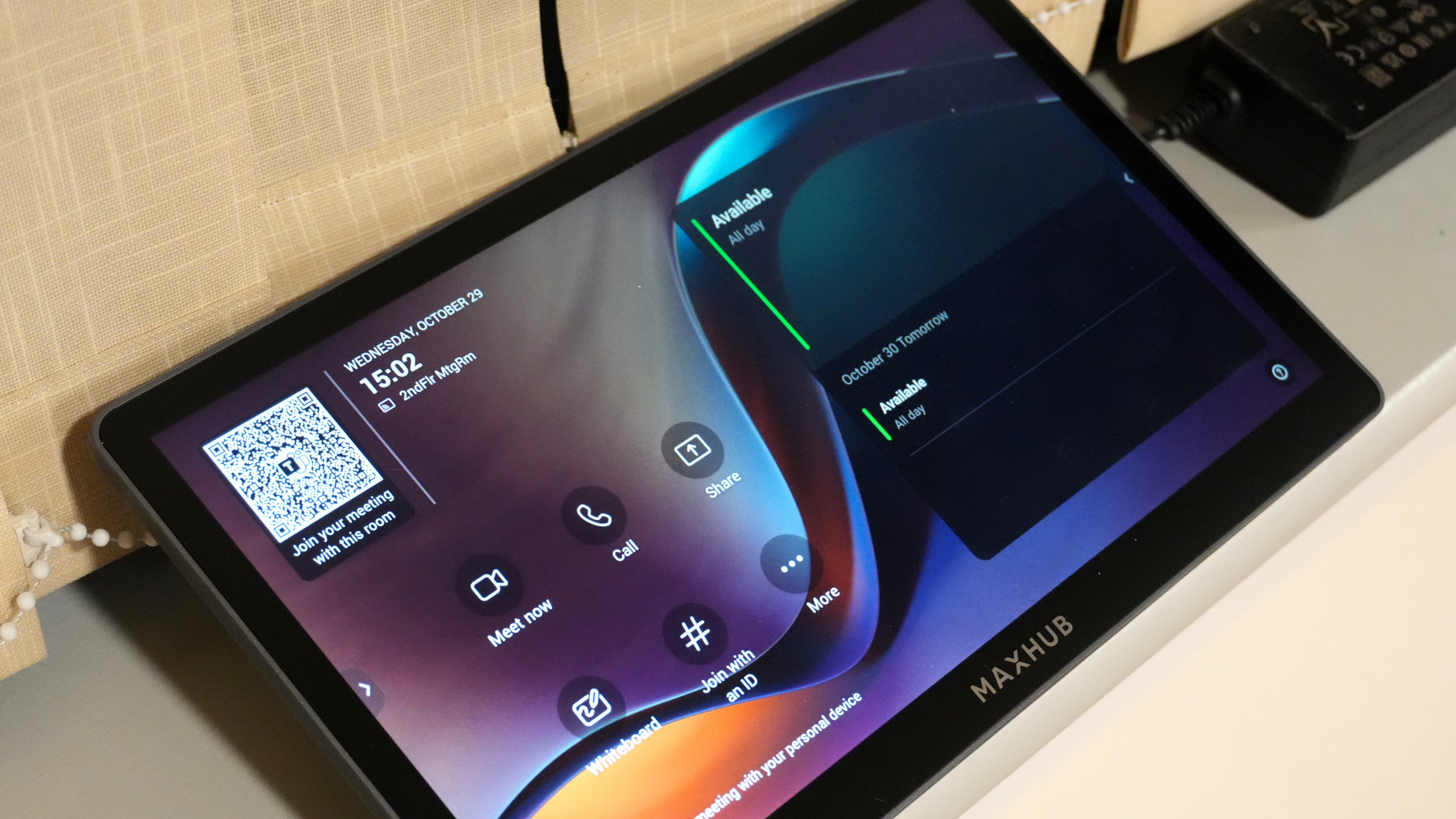 The Red Room - 84835031-f0a4-4eb5-878e-5269677484d3.jpg