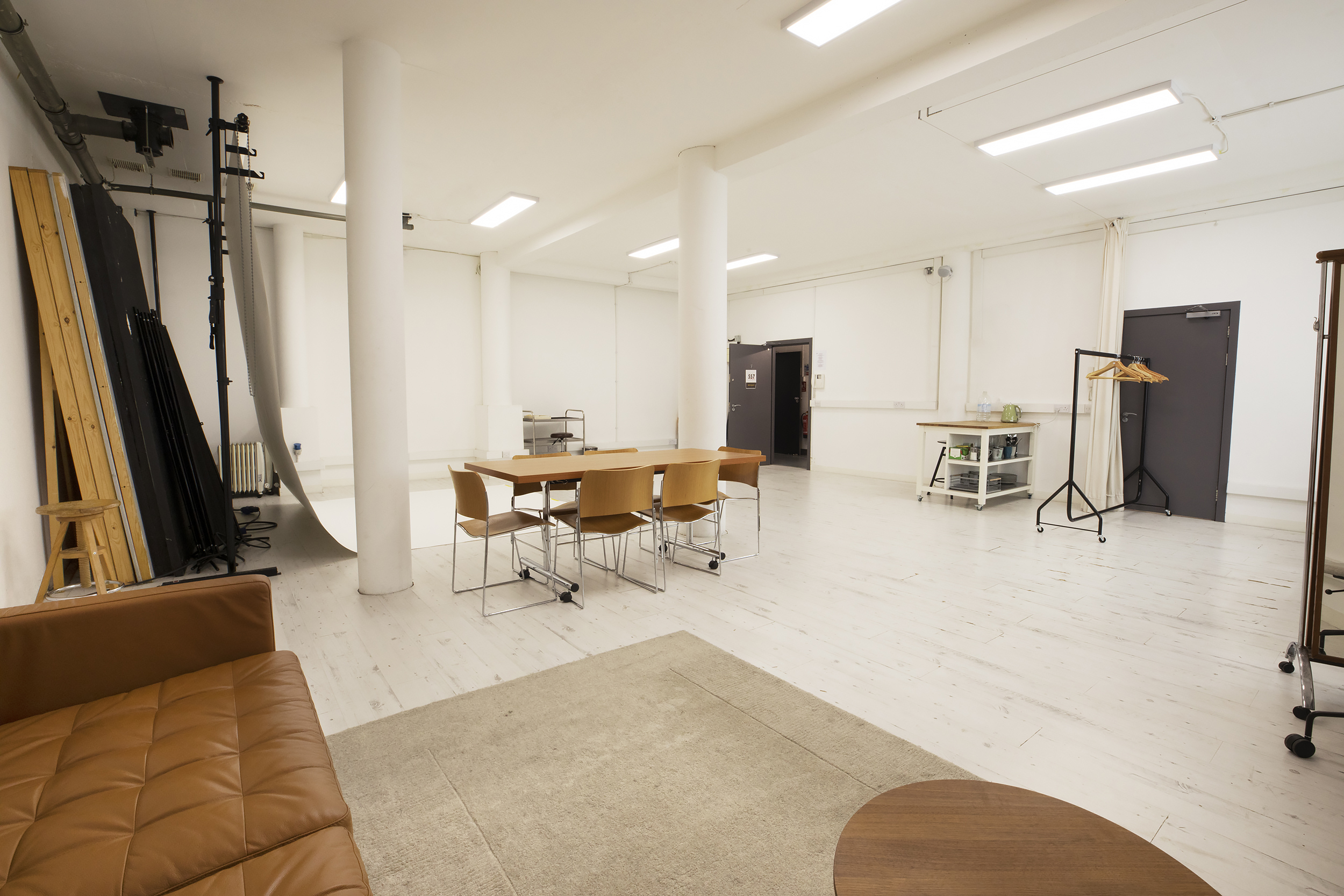 Deep Space 02 - 2fb79cc9-b60e-45e1-a15d-026c8c6a2124.jpg