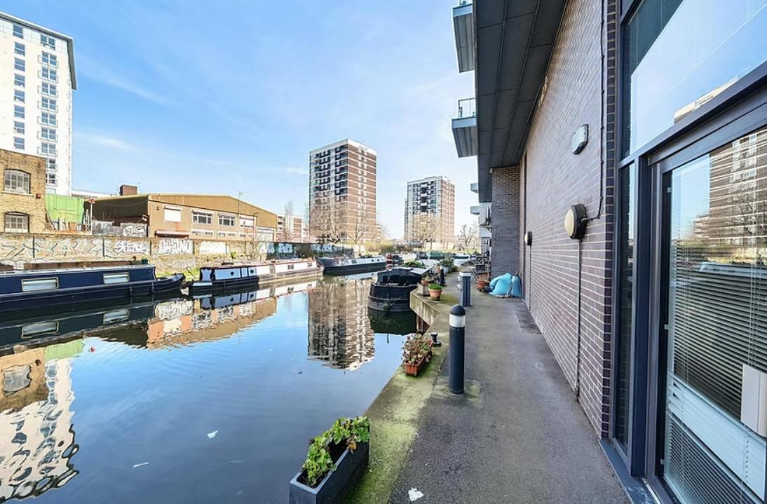 Serene canal view at 6:15 The Studio, perfect for outdoor networking events.
