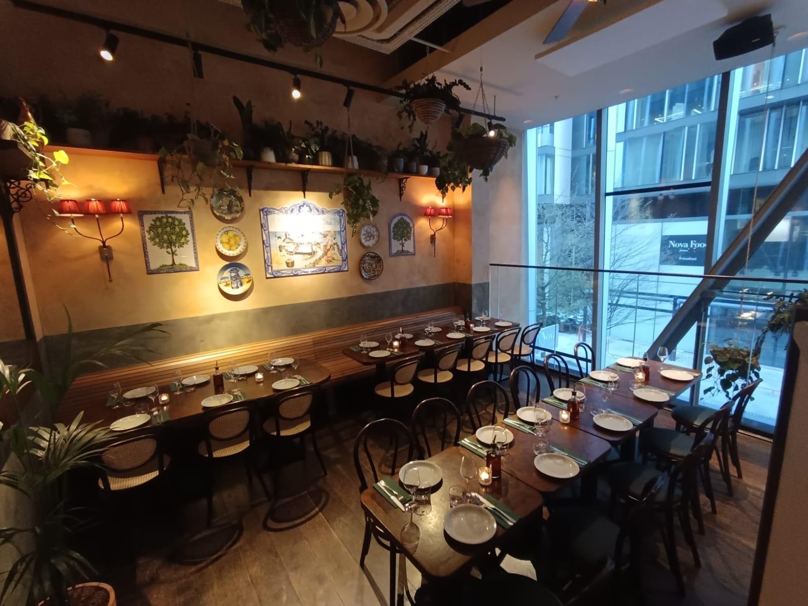 Semi-private mezzanine at Casa do Frango, ideal for intimate gatherings and corporate events.