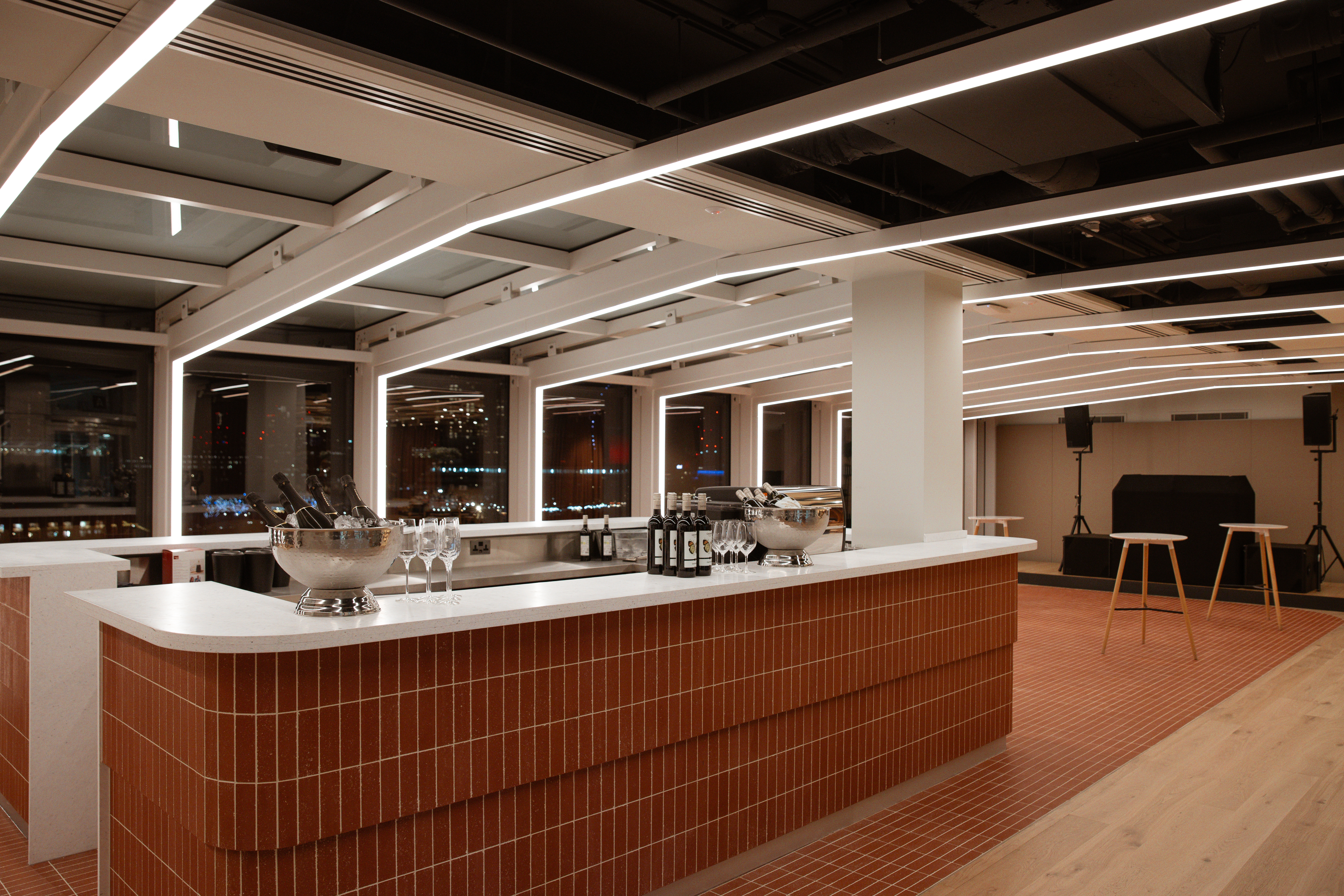 The View - 0ac8e262-64a4-4260-b59b-2b7165813a02.jpg