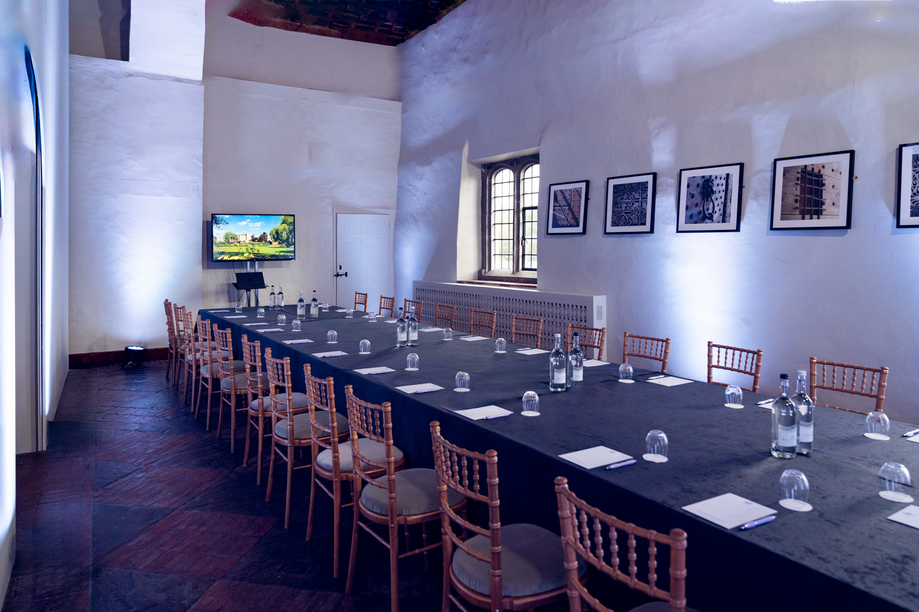 Leeds Castle Gatehouse meeting space with elegant table setting for corporate events