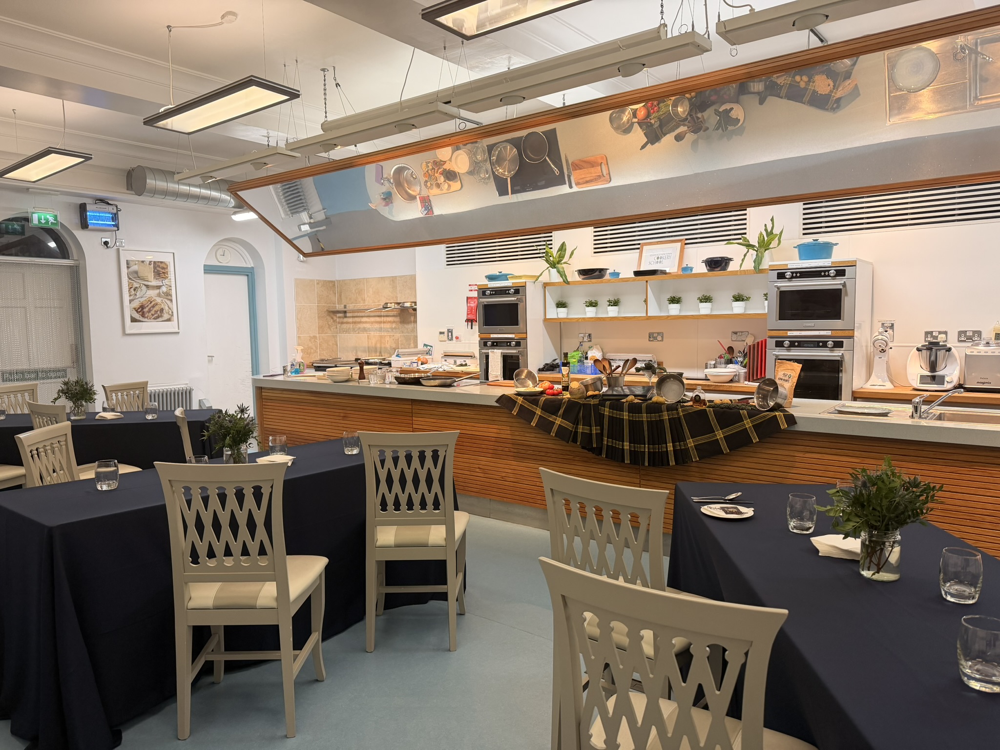 Demonstration Room / Kitchen - a1302143-5bd0-4582-933c-736f7ecf4b1b.JPEG