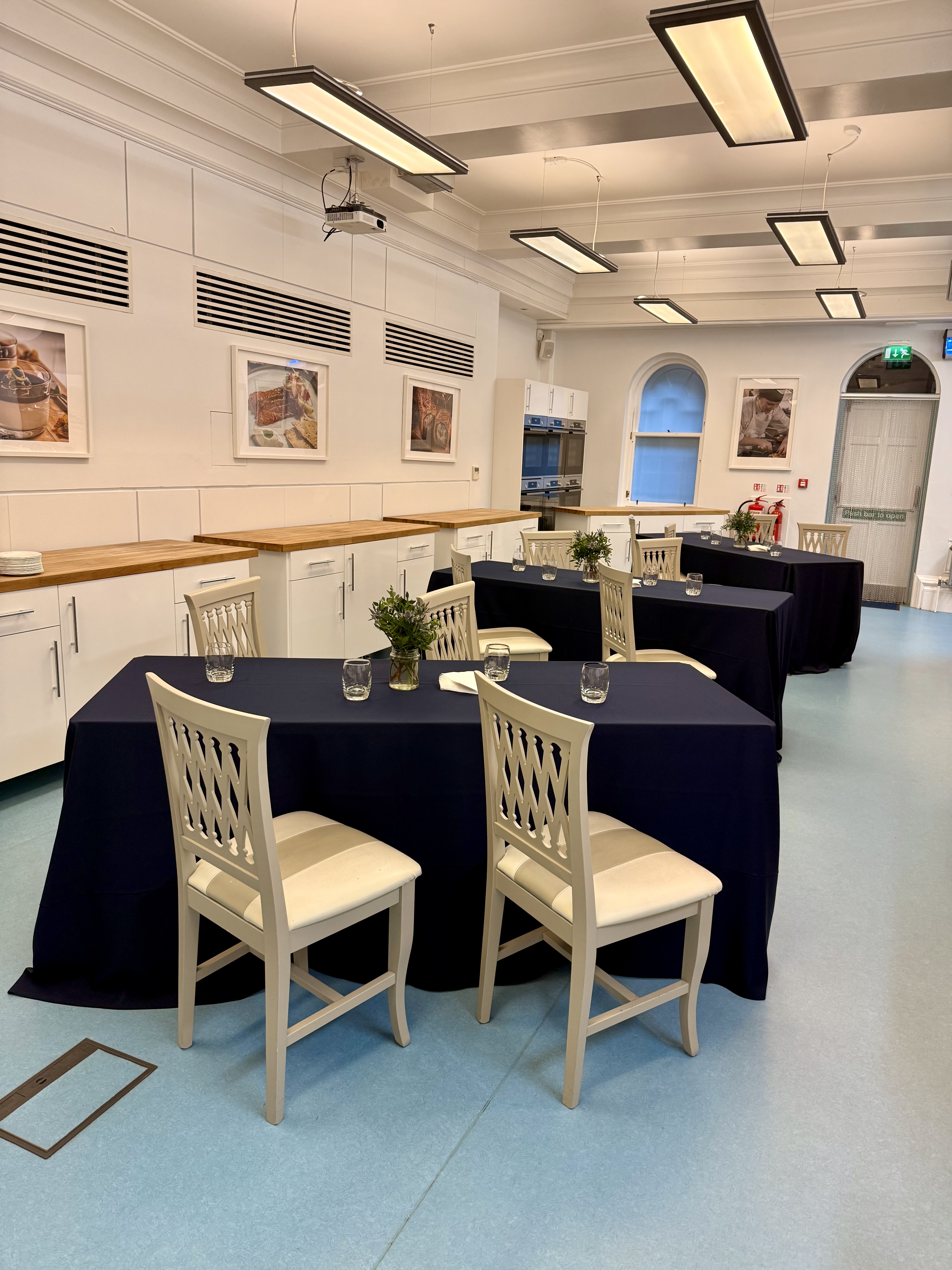 Demonstration Room / Kitchen - c2afb6e5-a247-4445-a6f5-9f15a278dc6b.jpg