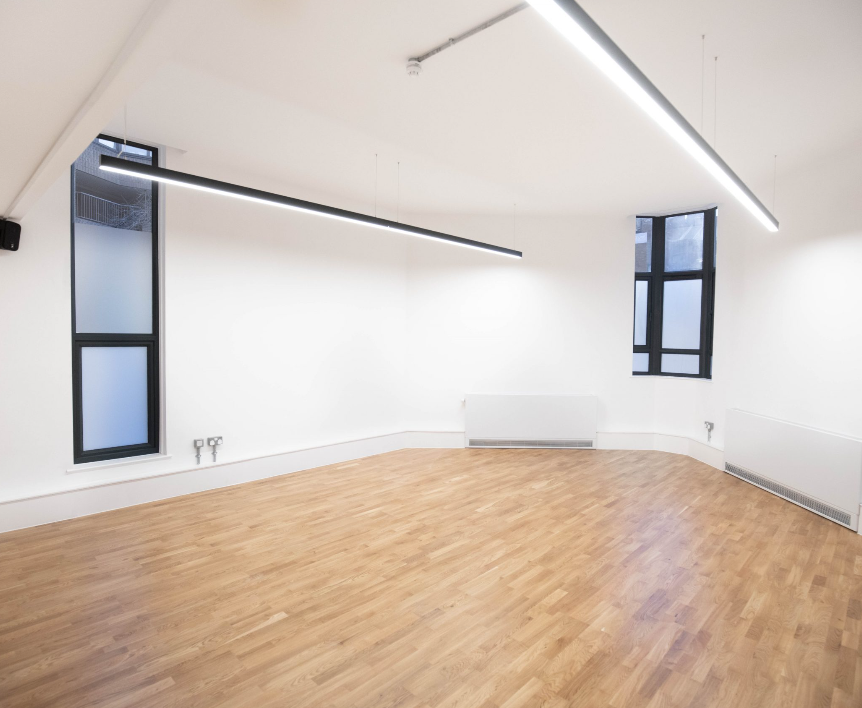 Studio 2 - dda04368-9f93-4e96-88be-c45bcae77584.png