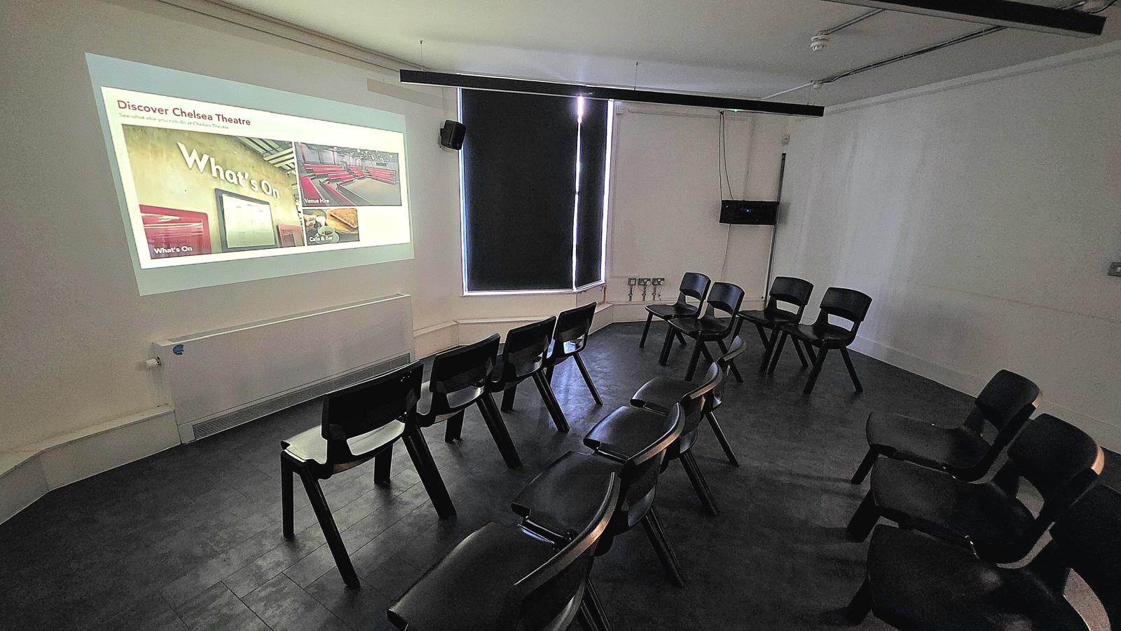 Studio 1 - 4dbd8a63-ea53-4bb4-95dc-7c9fef5f98a3.jpg