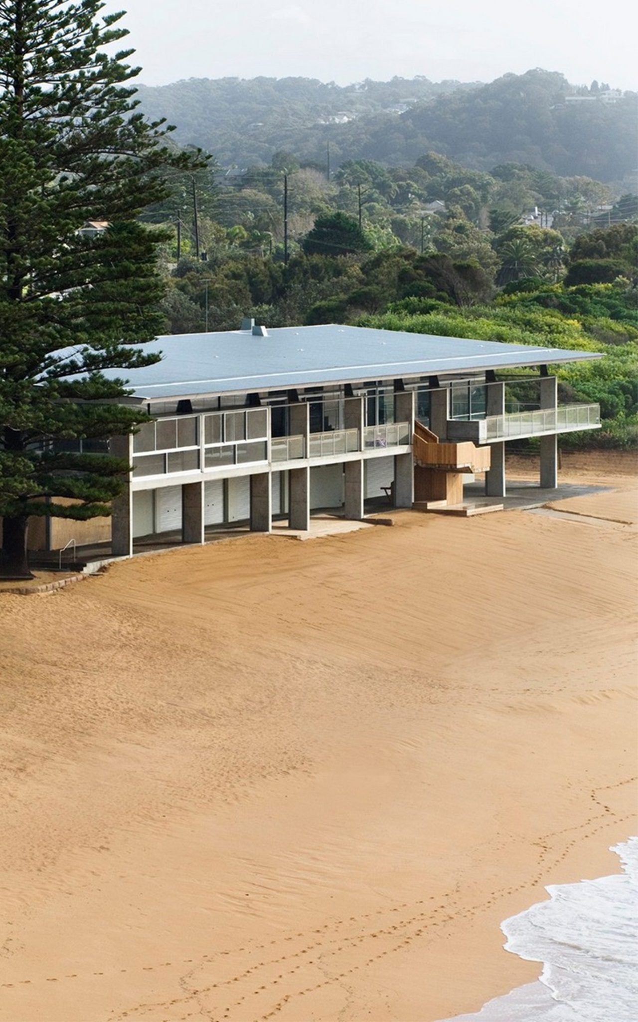 Club Room - 39ce532d-8d22-41df-a599-4808accd4d67.jpeg