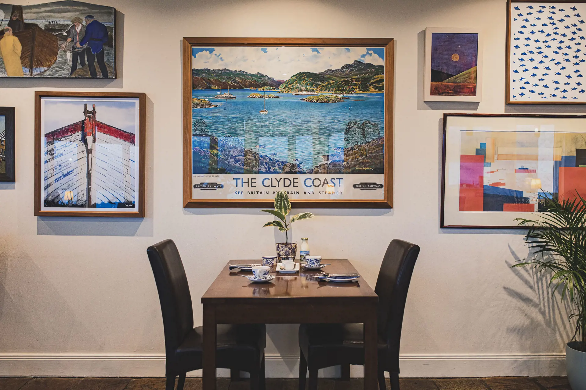 Restaurant & Terrace - ef7d15fd-5b67-4ff1-b585-c0925a42f82e.webp