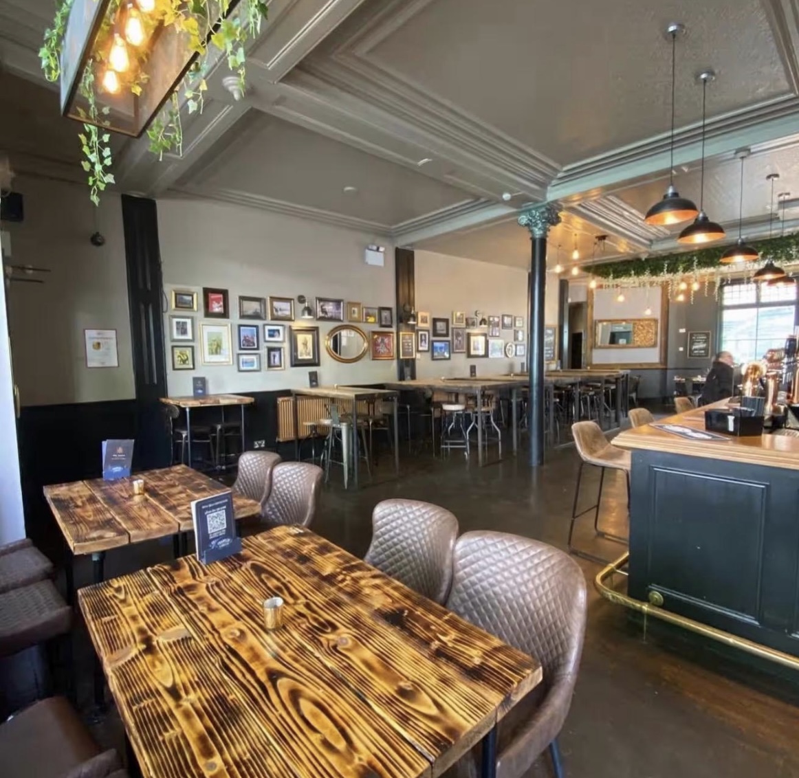  The Crown London - image 9