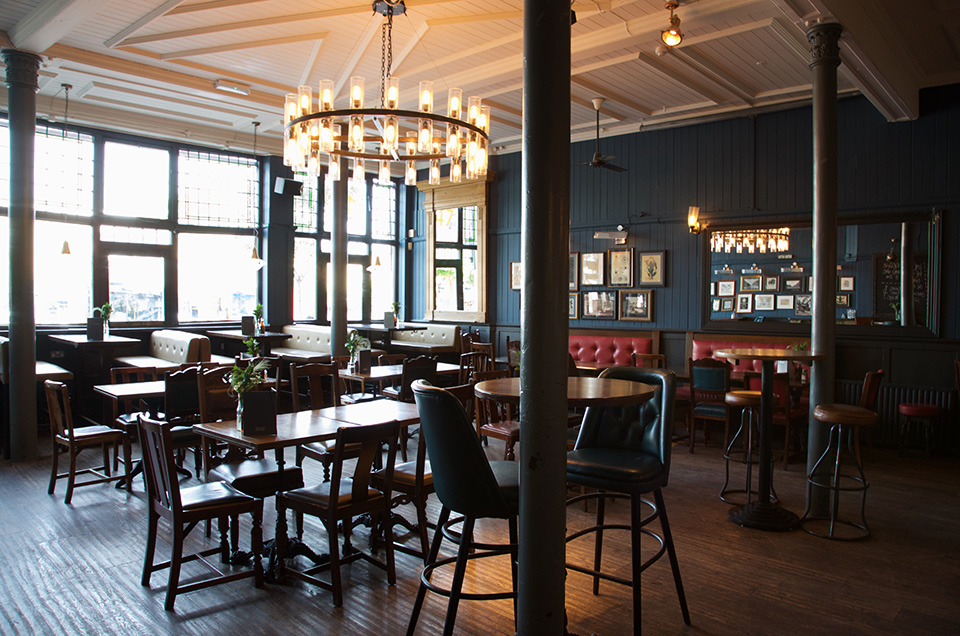 Upstairs - 76d878aa-7b9a-4530-b6ce-745dbb2dfb7d.jpeg