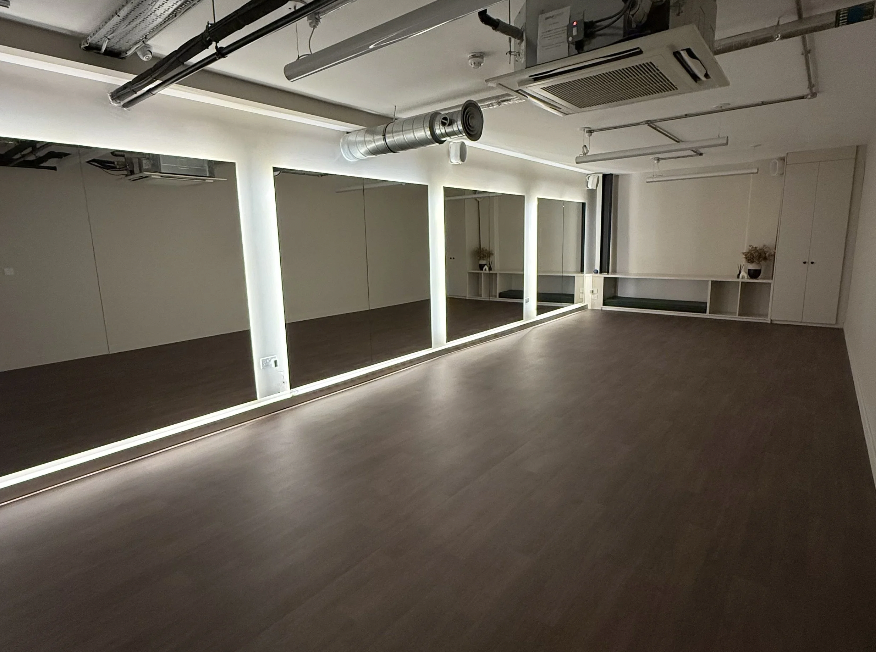 Venue Hire - 94e1a25c-bd60-491f-bf68-b7e2358b0d73.png