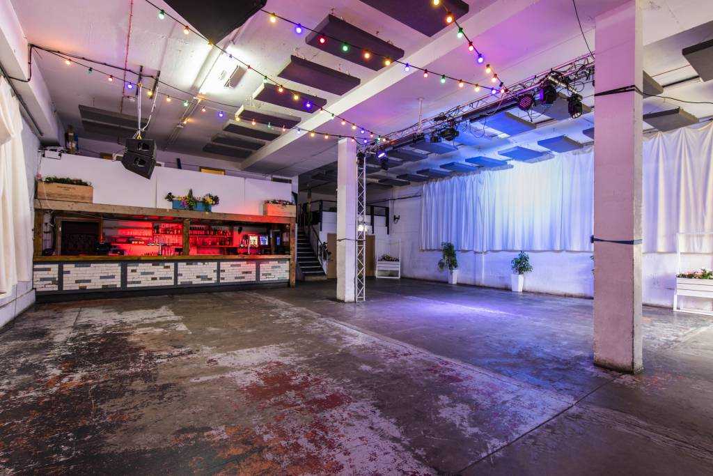 Entire Venue - 6e1cec7e-b7b8-4e01-8af5-d75722660b7b.jpeg