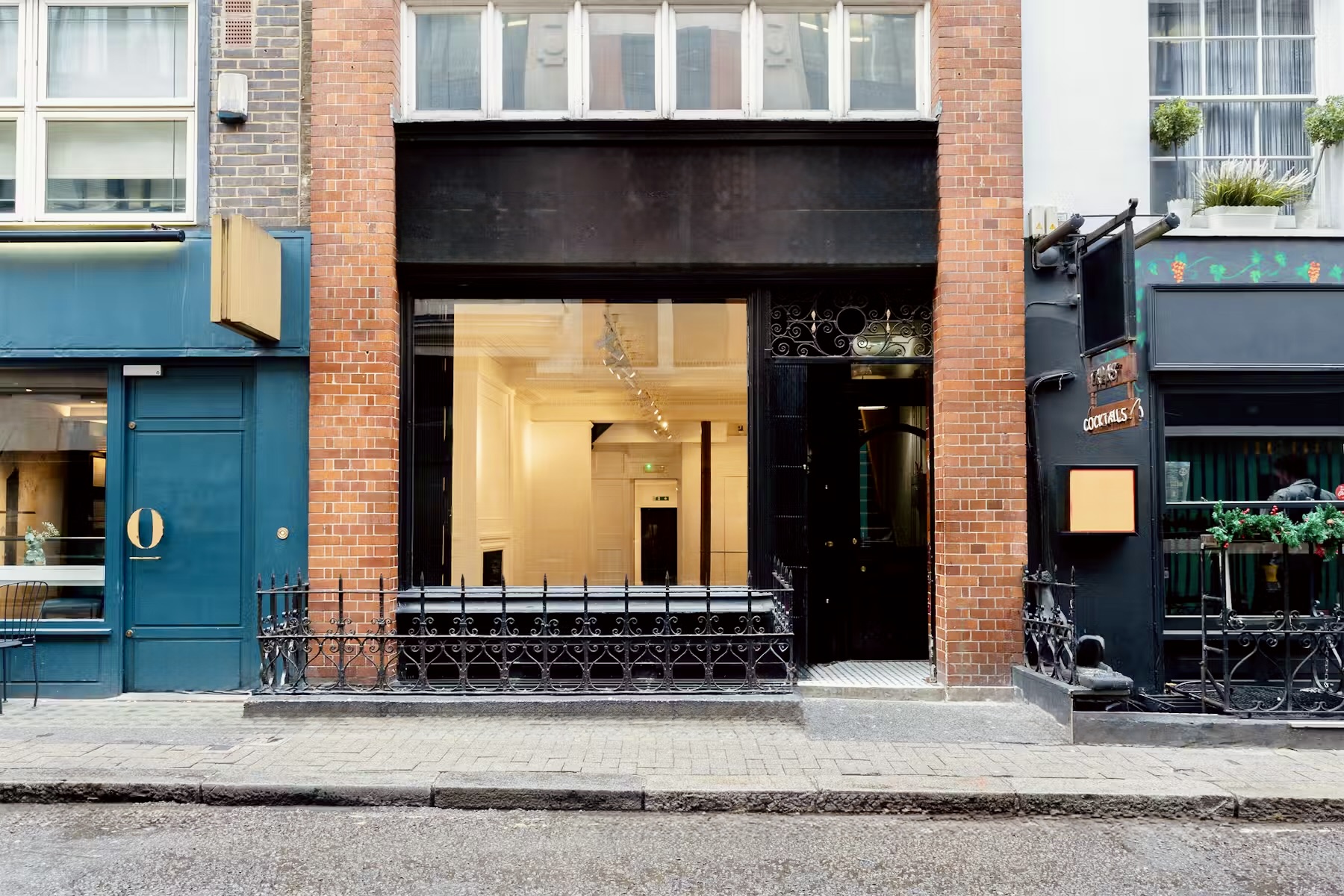 Stylish venue exterior at 15 Bateman Street, ideal for meetings and events in Soho.