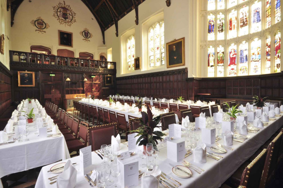 Elegant banquet hall in Christ's College Cambridge, perfect for corporate events and celebrations.