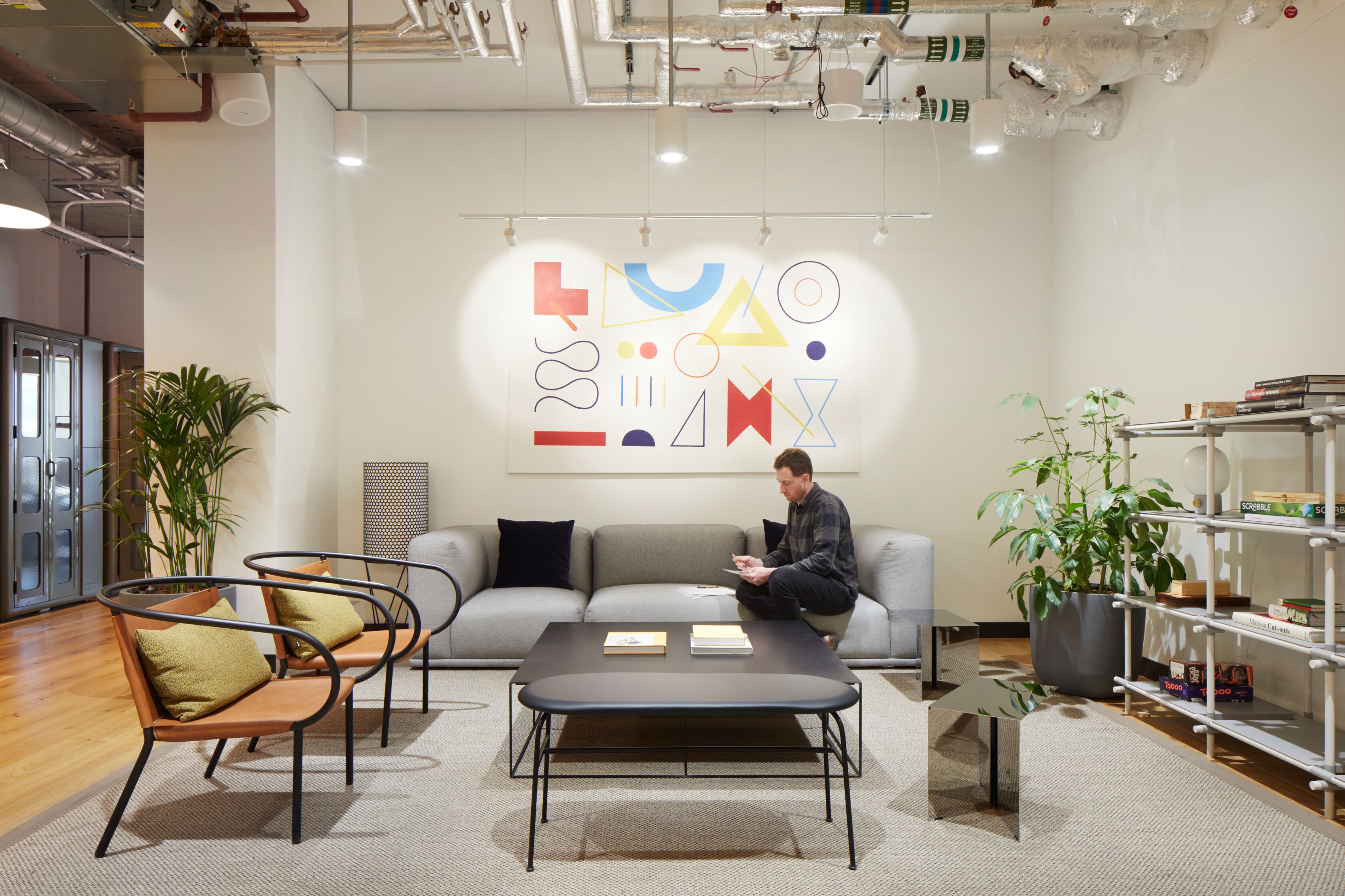 Modern meeting room lounge at WeWork 145 City Road, ideal for networking events and brainstorming.