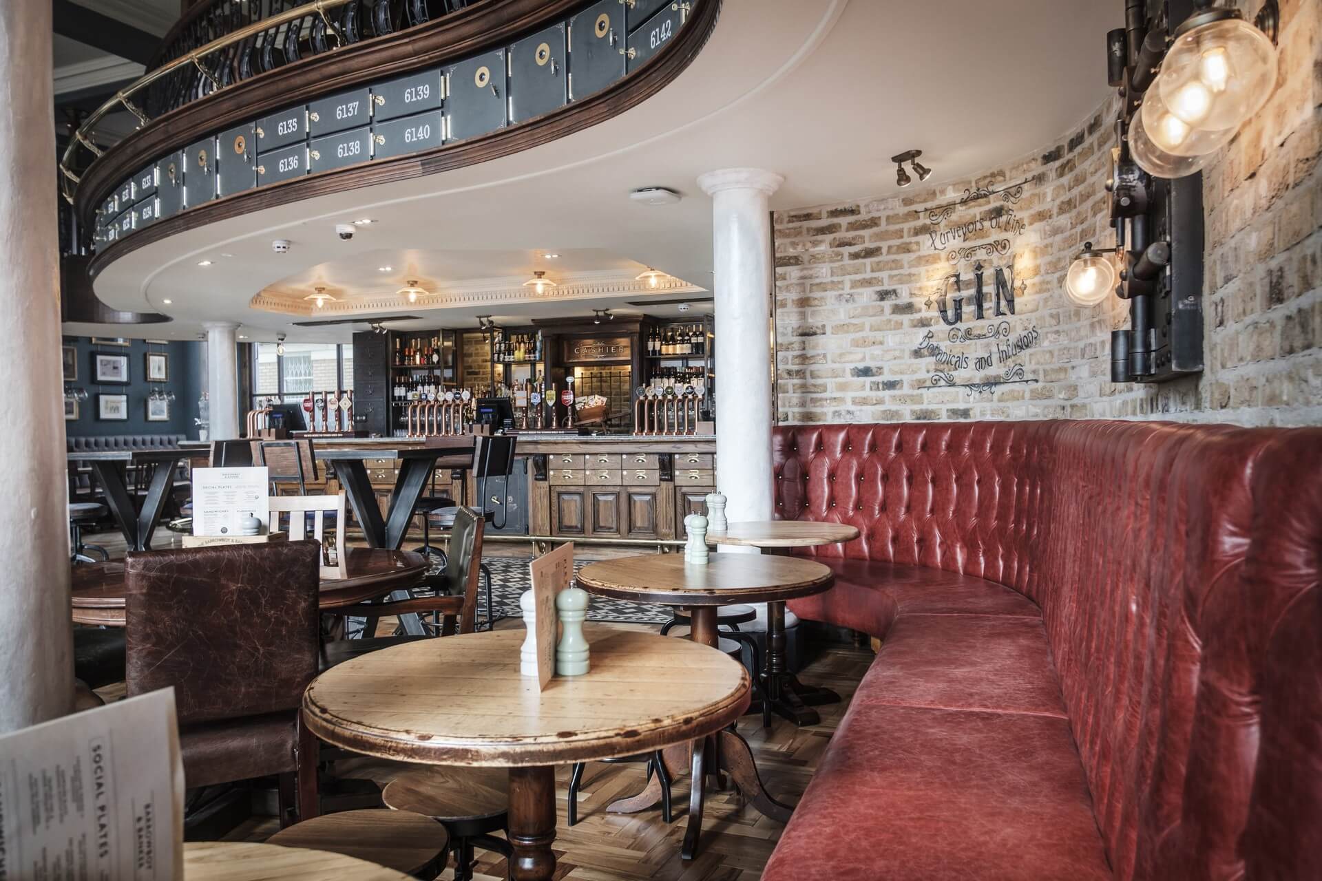 Gallery Bar - bf516e84-3bf2-464c-99ef-dc88f028d3c3.jpeg