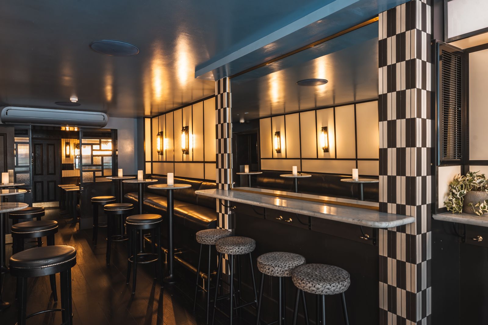 Upstairs Bar - 41a5d80f-523c-4568-8ee0-6c58f69da249.jpeg