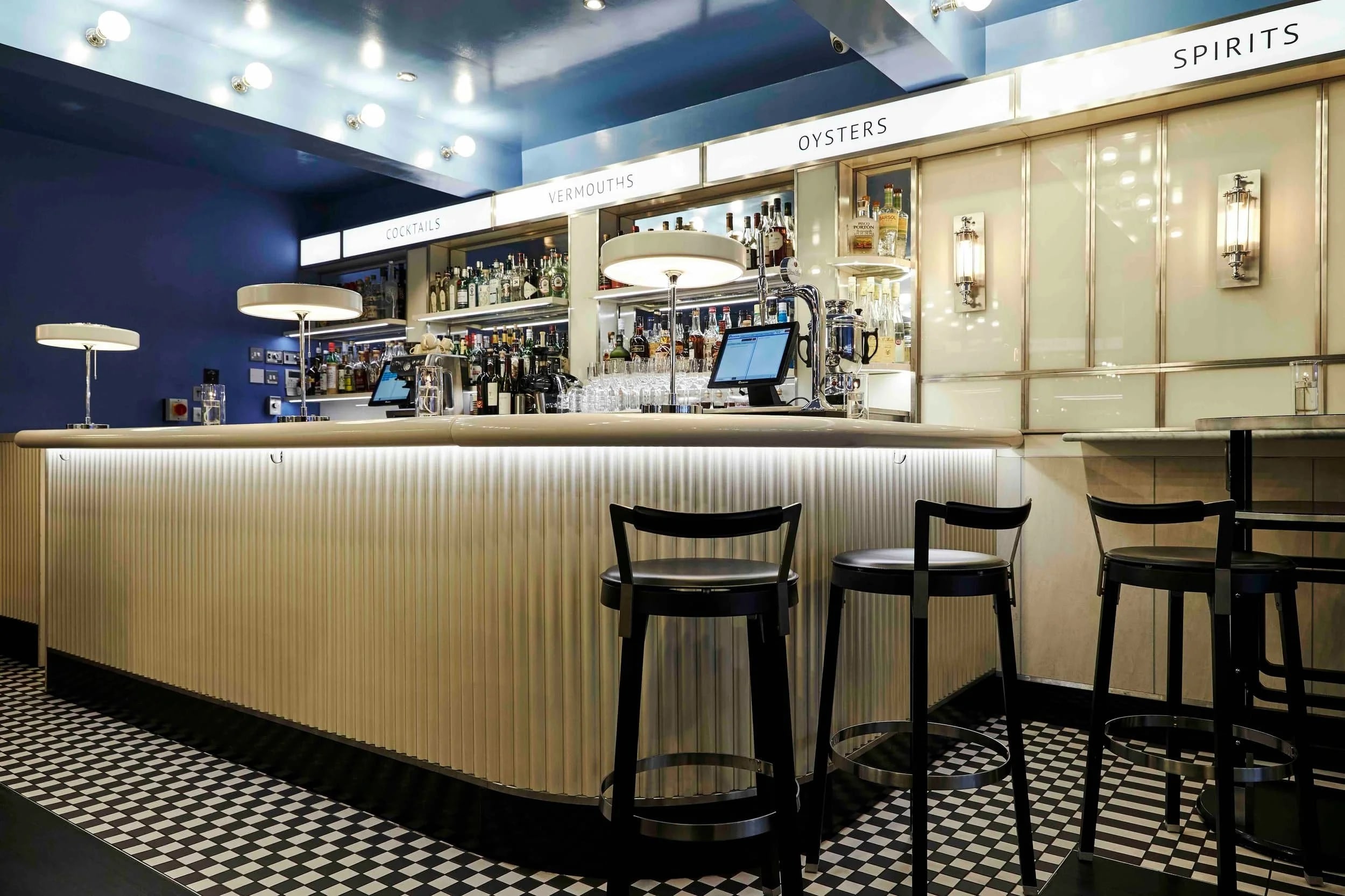 Upstairs Bar - da53f30a-7315-45c8-b124-1c45a563686a.jpg