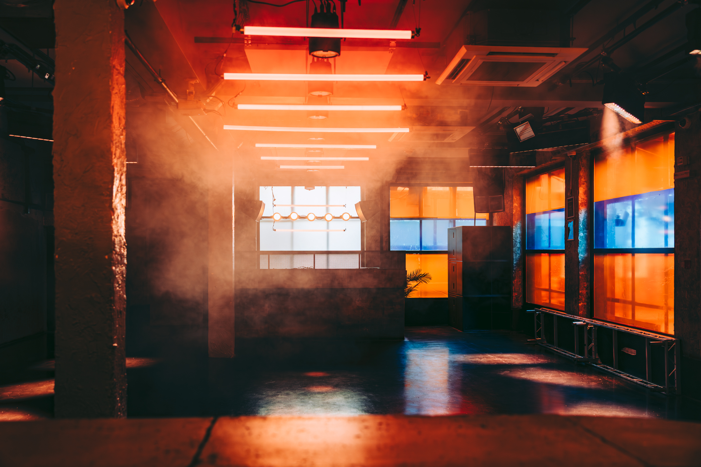 93 Feet East - image 3