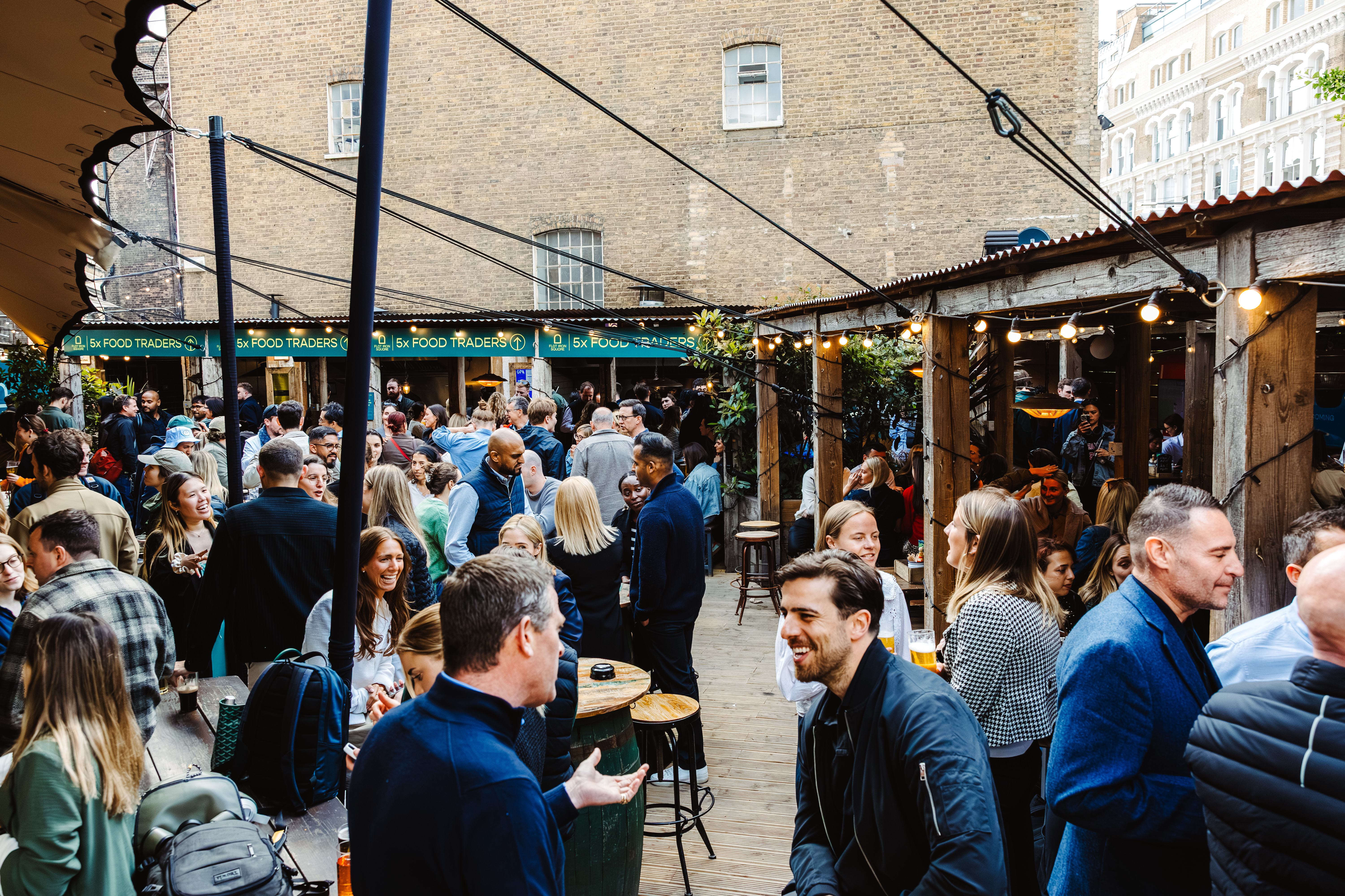 Flat Iron Square - 00628577-8b4c-43f8-b3ac-3101a68b828f.jpg