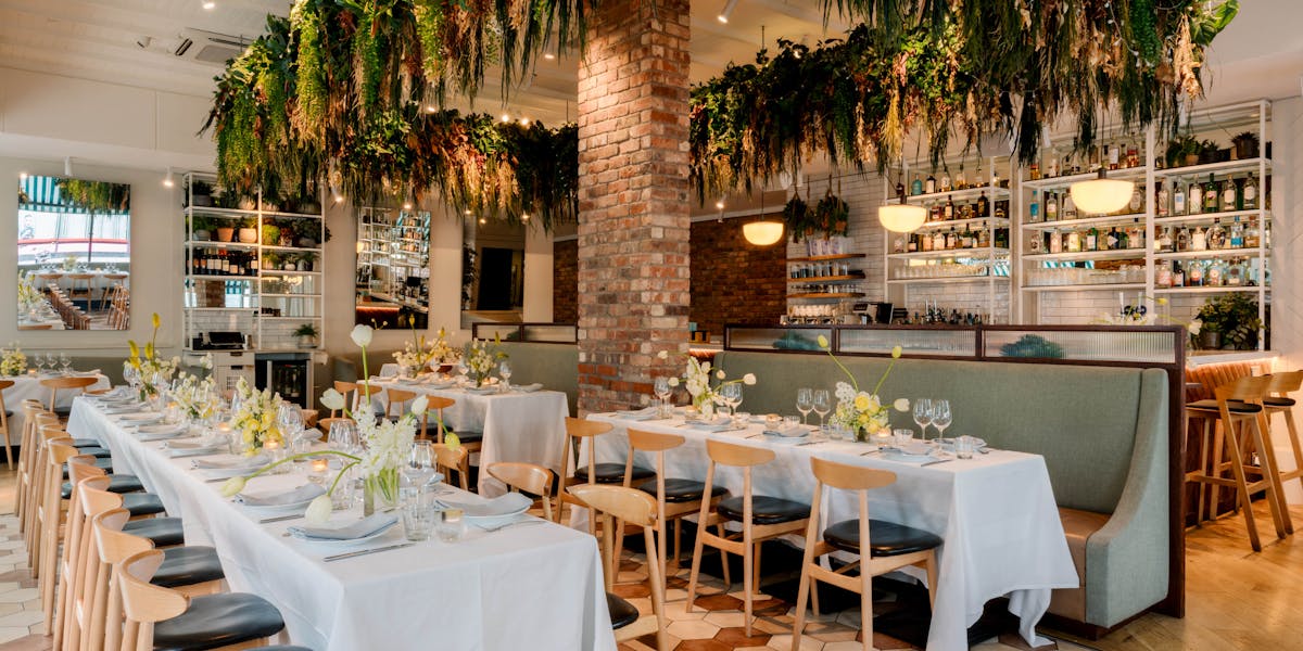 Elegant dining space at Basement Buyout for intimate gatherings and corporate events.