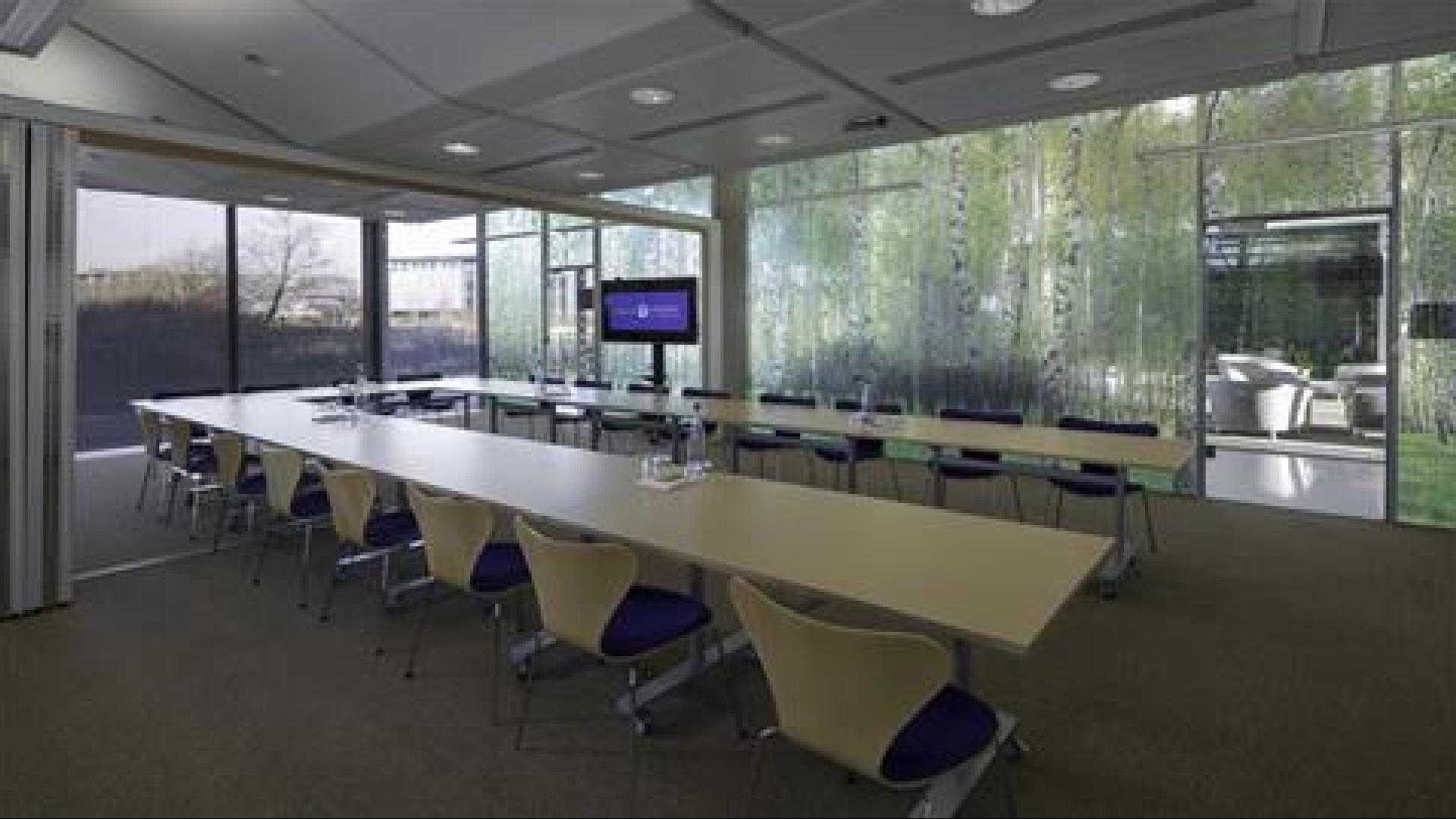 Royal - 38b1cd47-212f-4eef-8fea-d5c5cc03493d.jpeg