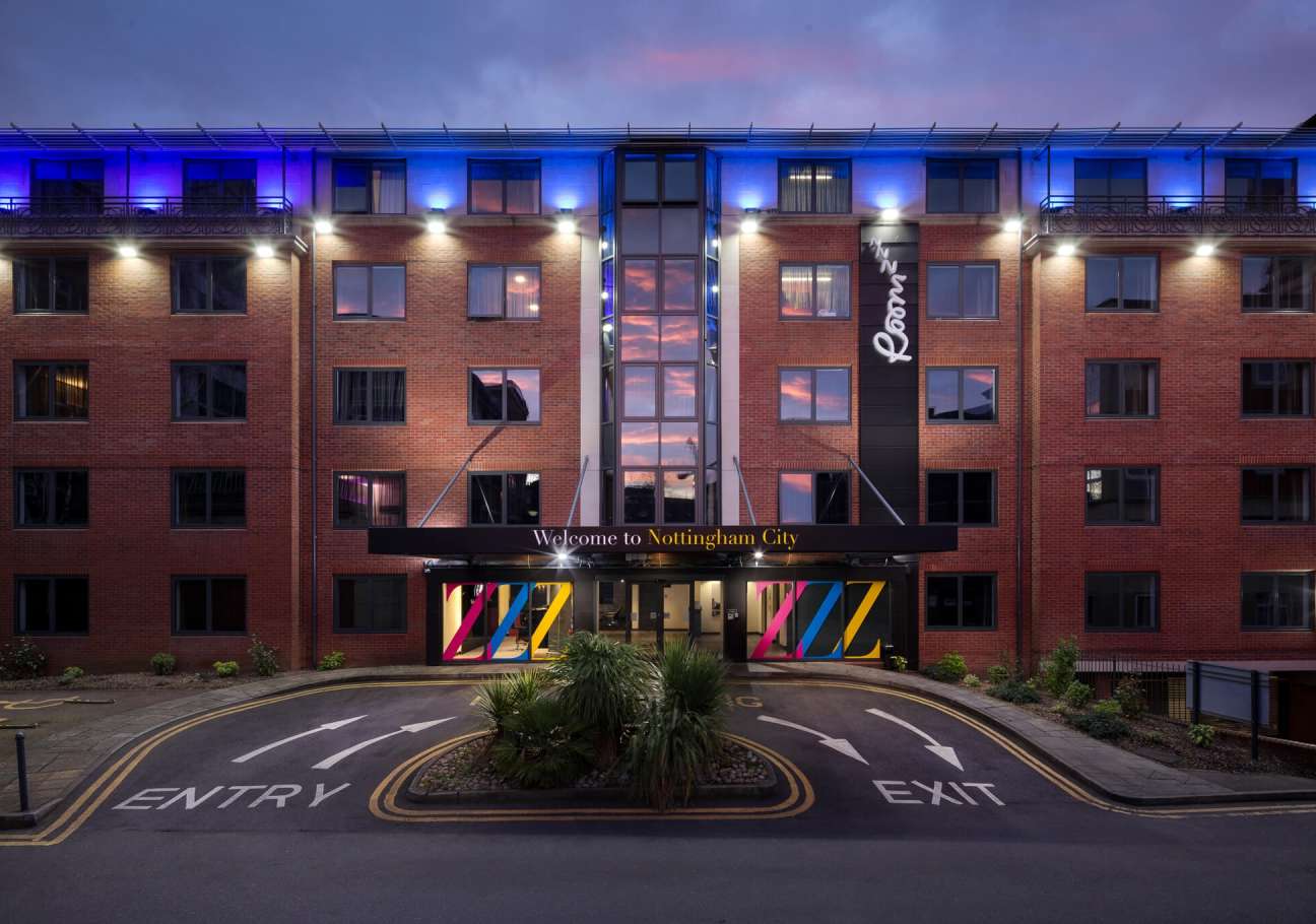 Savoy - 57e65238-3d9a-4143-9a68-19b473c8e6fe.jpeg