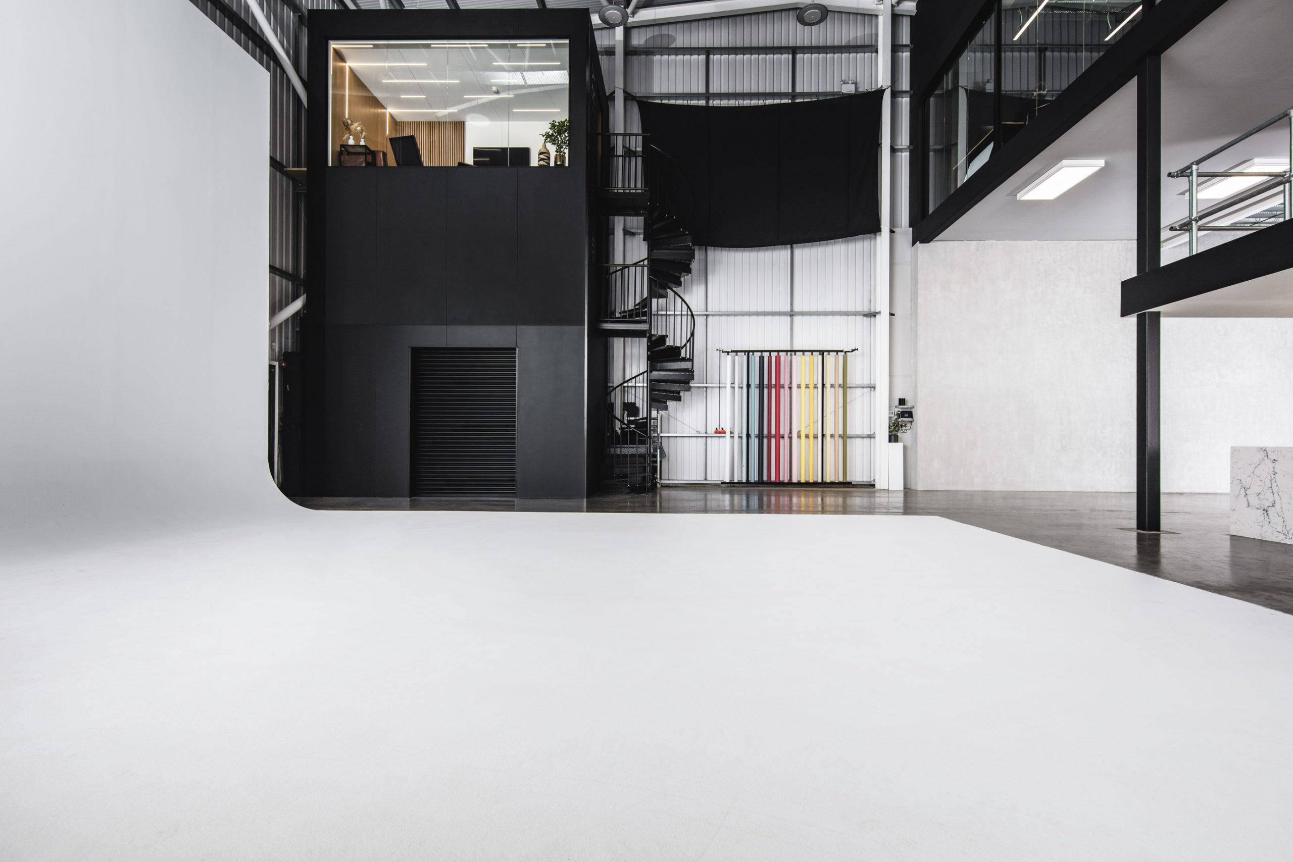 Versatile modern event space in Stealth, ideal for corporate events and photoshoots.