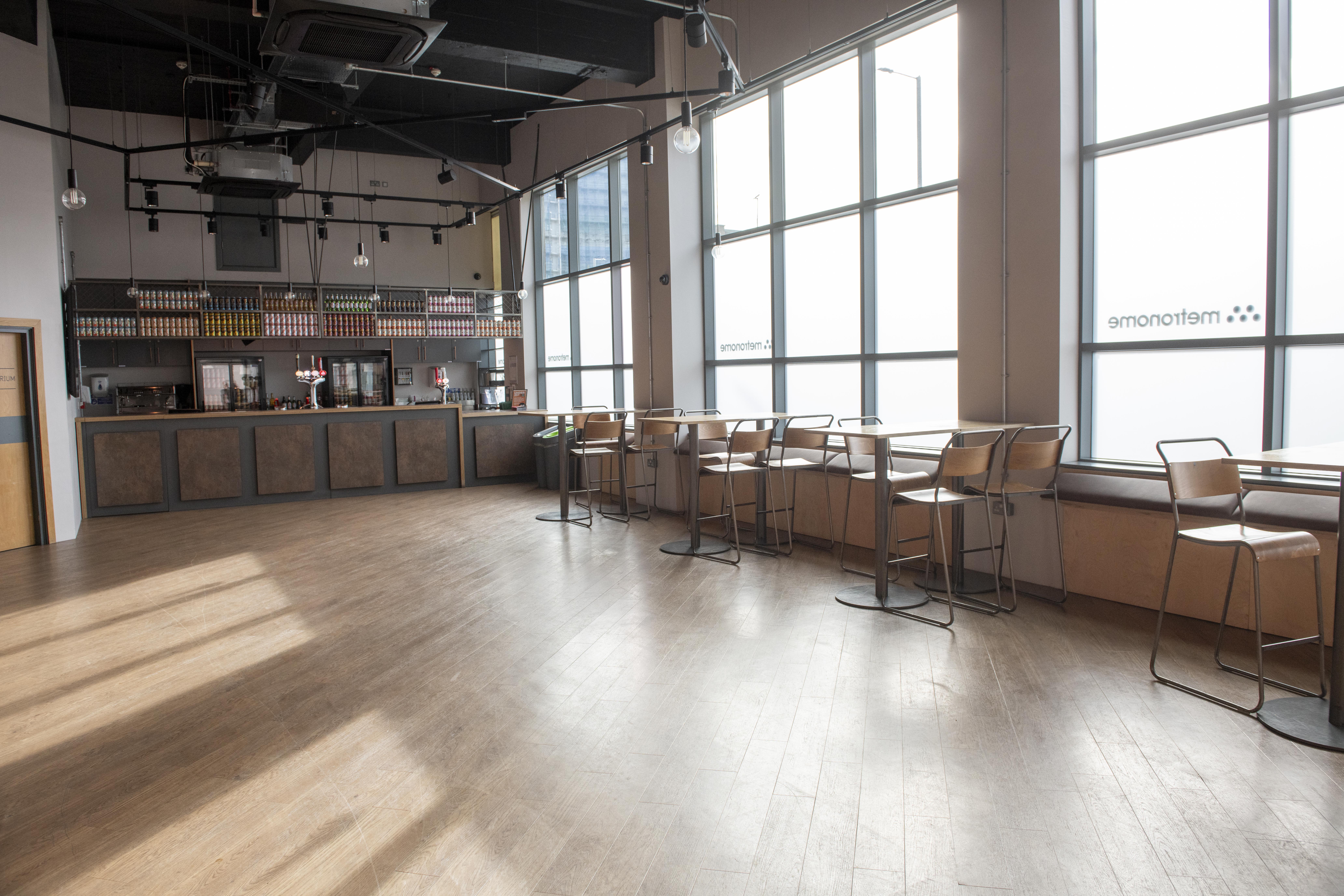 Bar & Atrium - f7704726-6a25-41d9-9757-b06dc4530a4b.jpeg