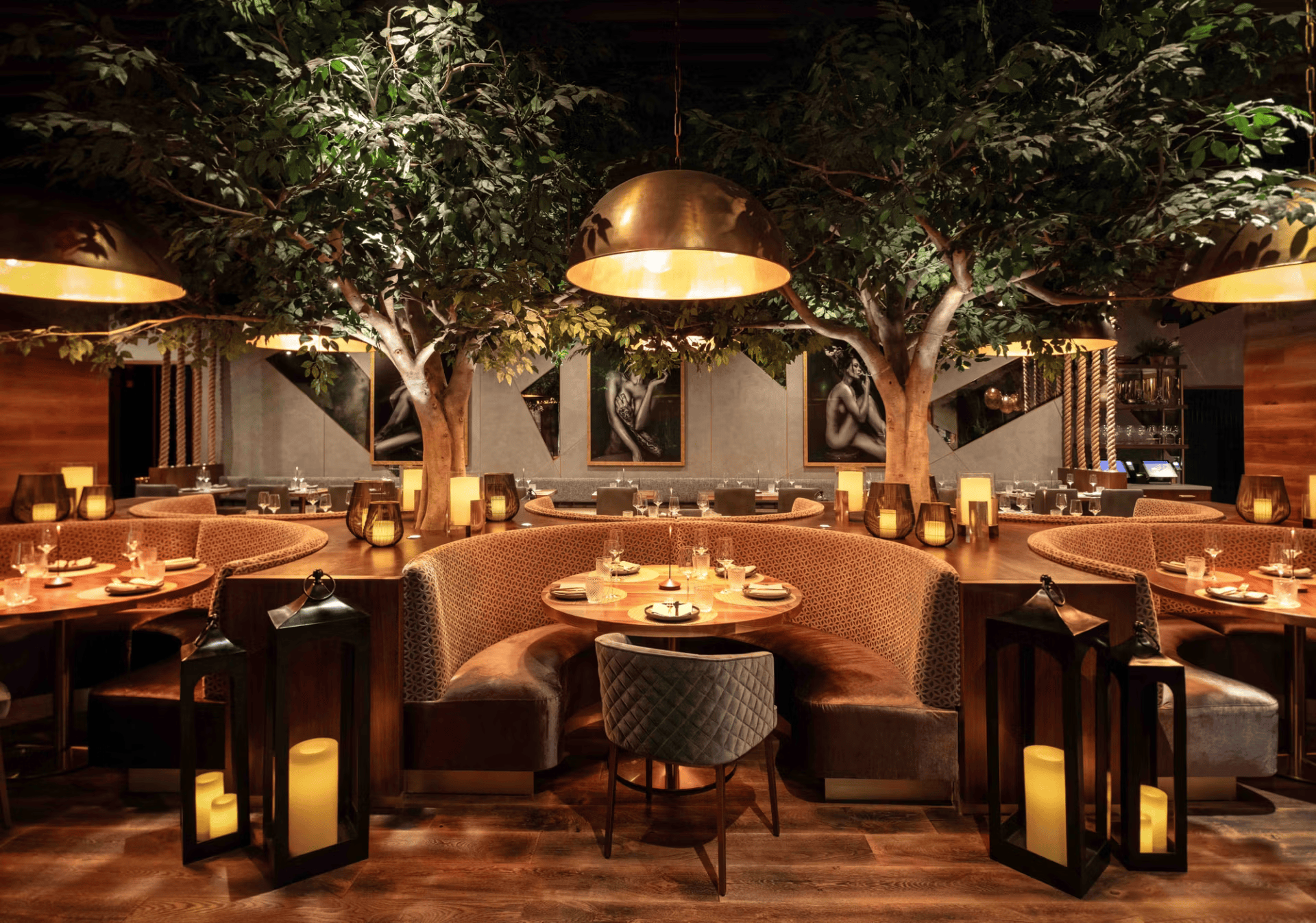 Elegant dining space with lush greenery for intimate networking dinners and events.