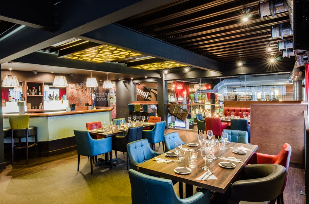 Saltbox Bar at Motorpoint Arena: modern venue with stylish decor for intimate events.