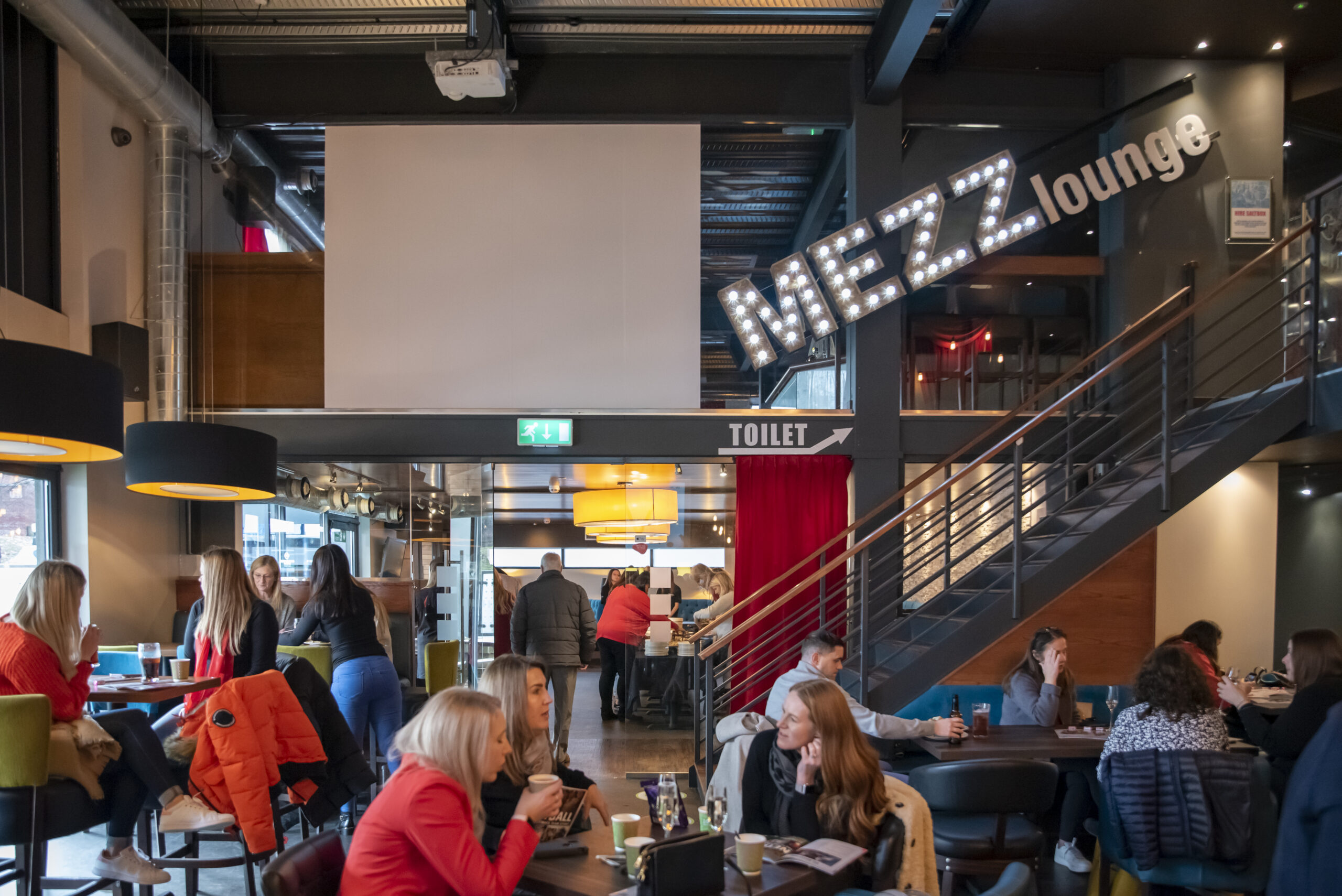 Saltbox Bar lounge at Motorpoint Arena Nottingham for networking events and meetings.