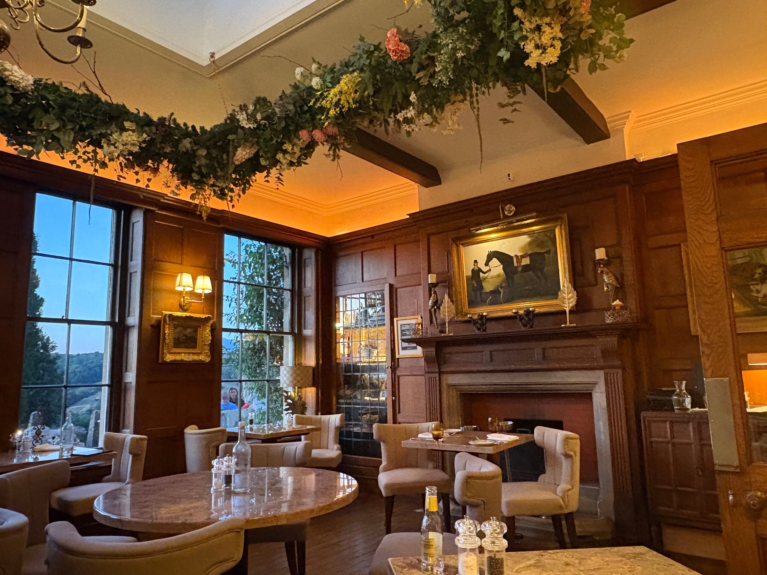 Oak Room - 9de92184-b6ef-4491-979e-49fa40387a7f.jpeg