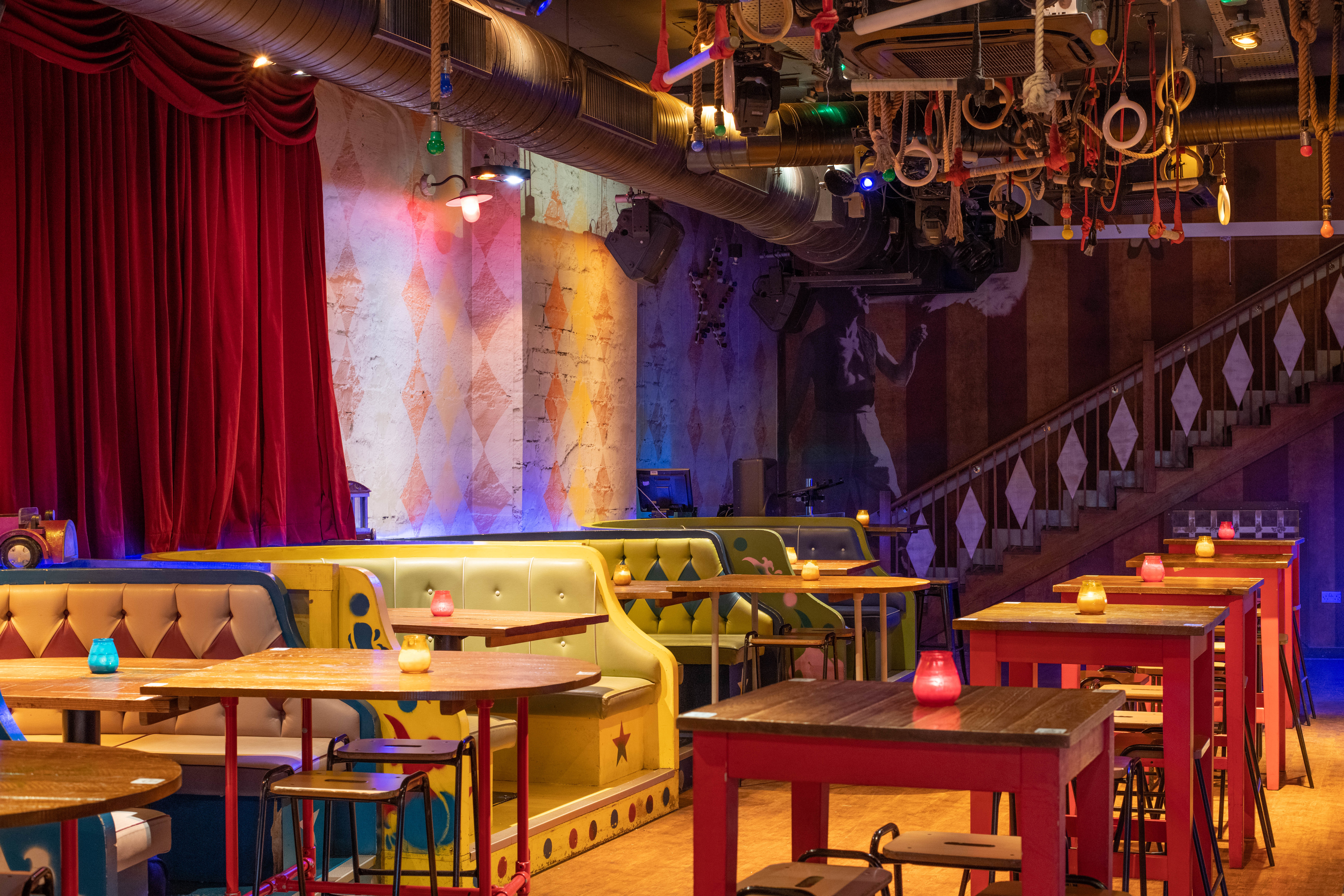 Vibrant Basement Bar in Shoreditch, ideal for networking events and parties.
