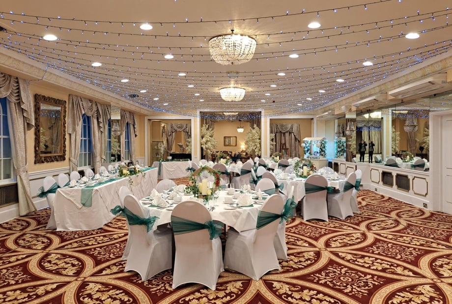 Royalty ballroom, elegant event, wedding, gala.
