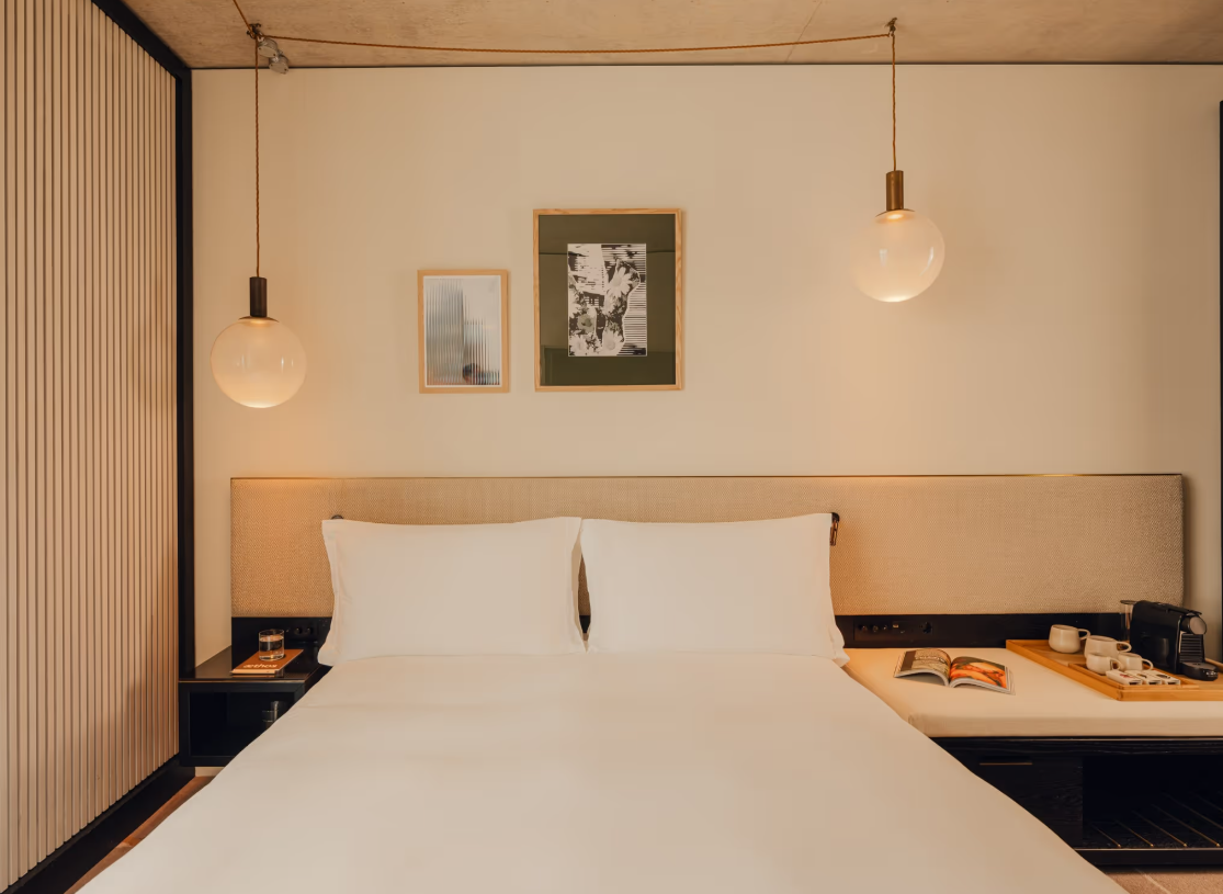 Luxury Shoreditch hotel bedroom, business event stay