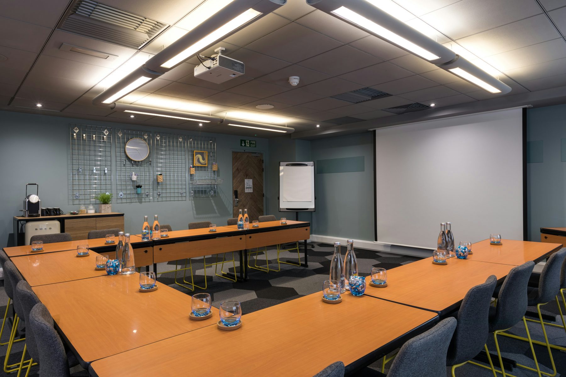 Millennium Suite at Novotel London Bridge: U-shaped meeting room for events and presentations.