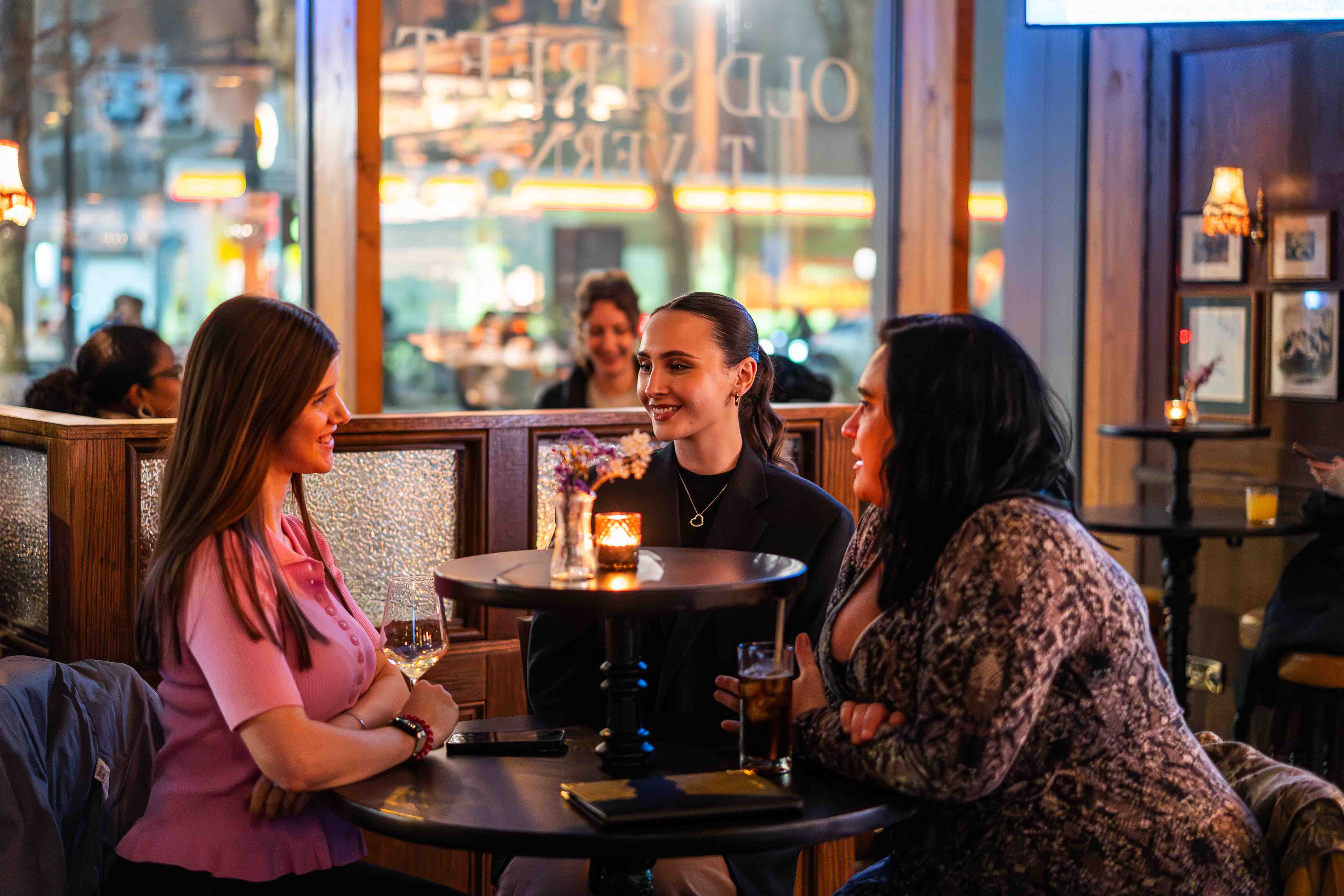 Old Street Tavern - image 6