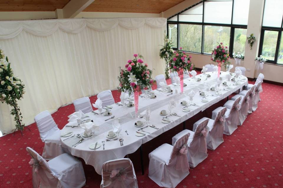 Golf club banquet table, white linen, floral centerpiece, wedding, gala