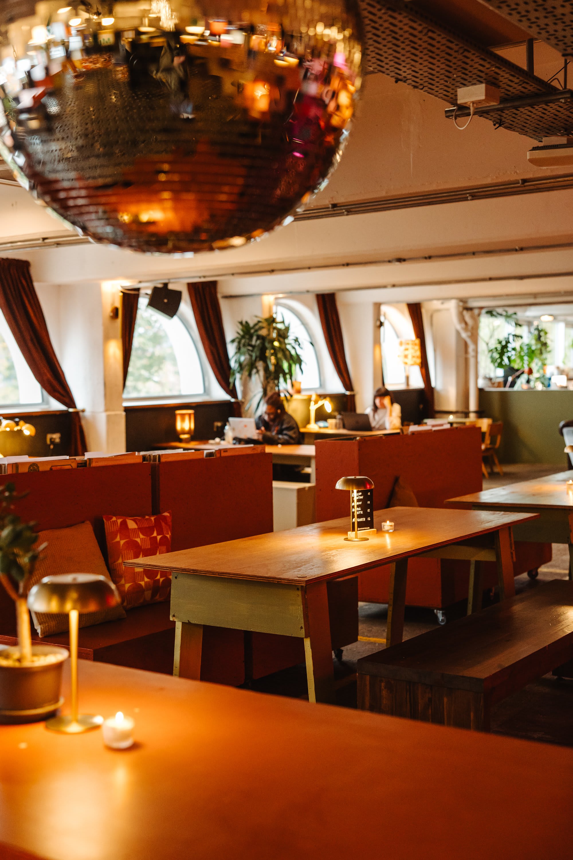 The Bar & Food Hall - 742e9b19-2e48-45a5-b175-464de7872353.jpg