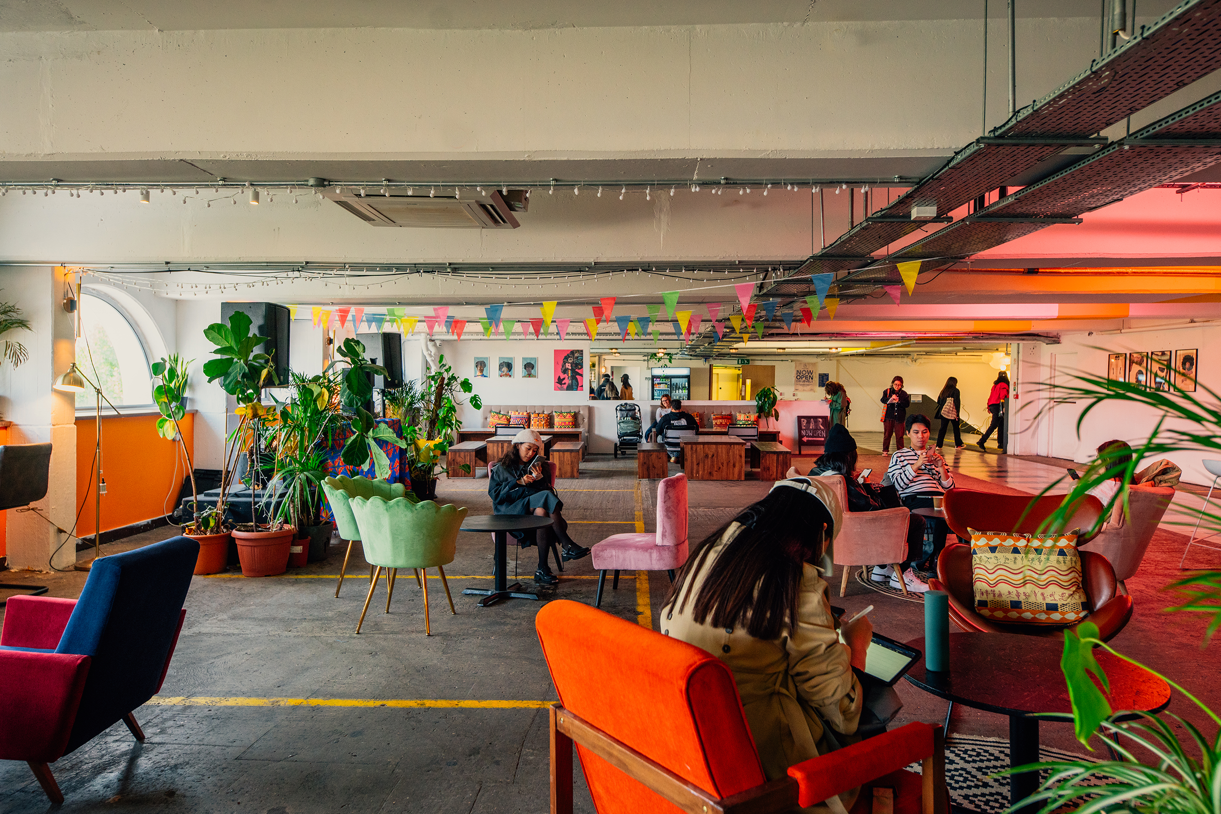 The Bar & Food Hall - f2ea81e0-d297-4ba9-8838-8770284f8c1f.png