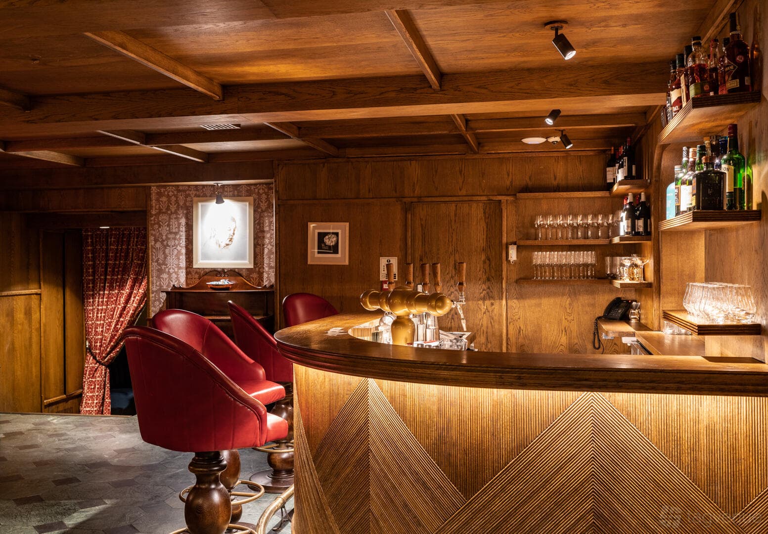 The Clubhouse at The Coach Makers Arms: luxury B2B networking event space for VIP receptions.