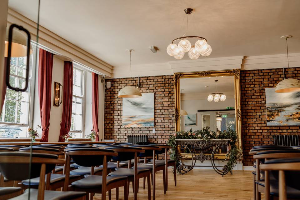 The Square Kitchen - 84484985-63fd-421e-bafa-c394c348d18f.jpeg