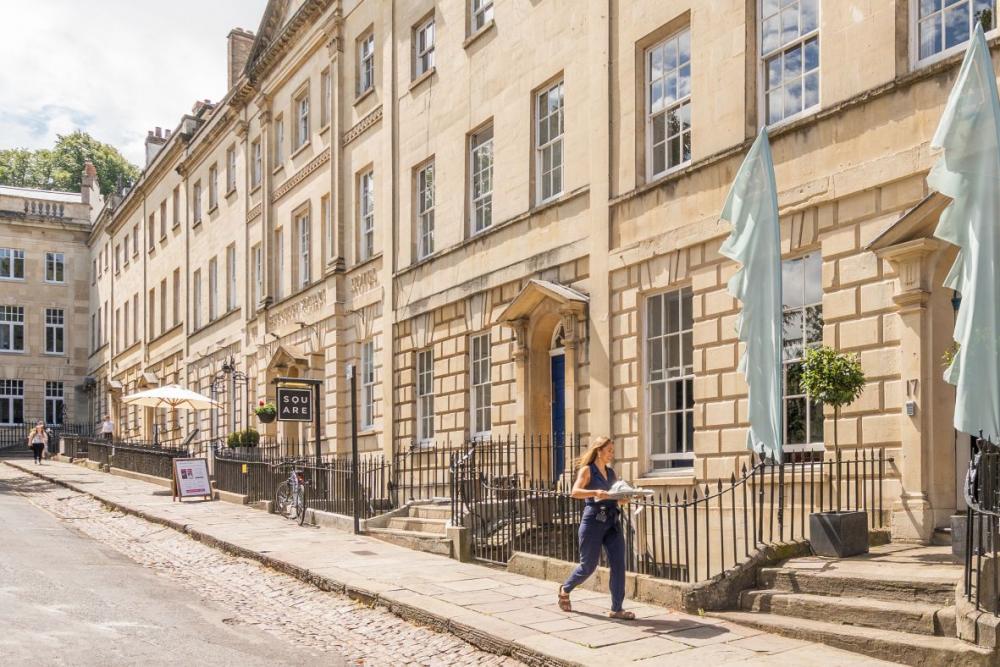 The Lounge - 41d7bb42-3df4-4930-b262-dcf64999d64a.jpeg