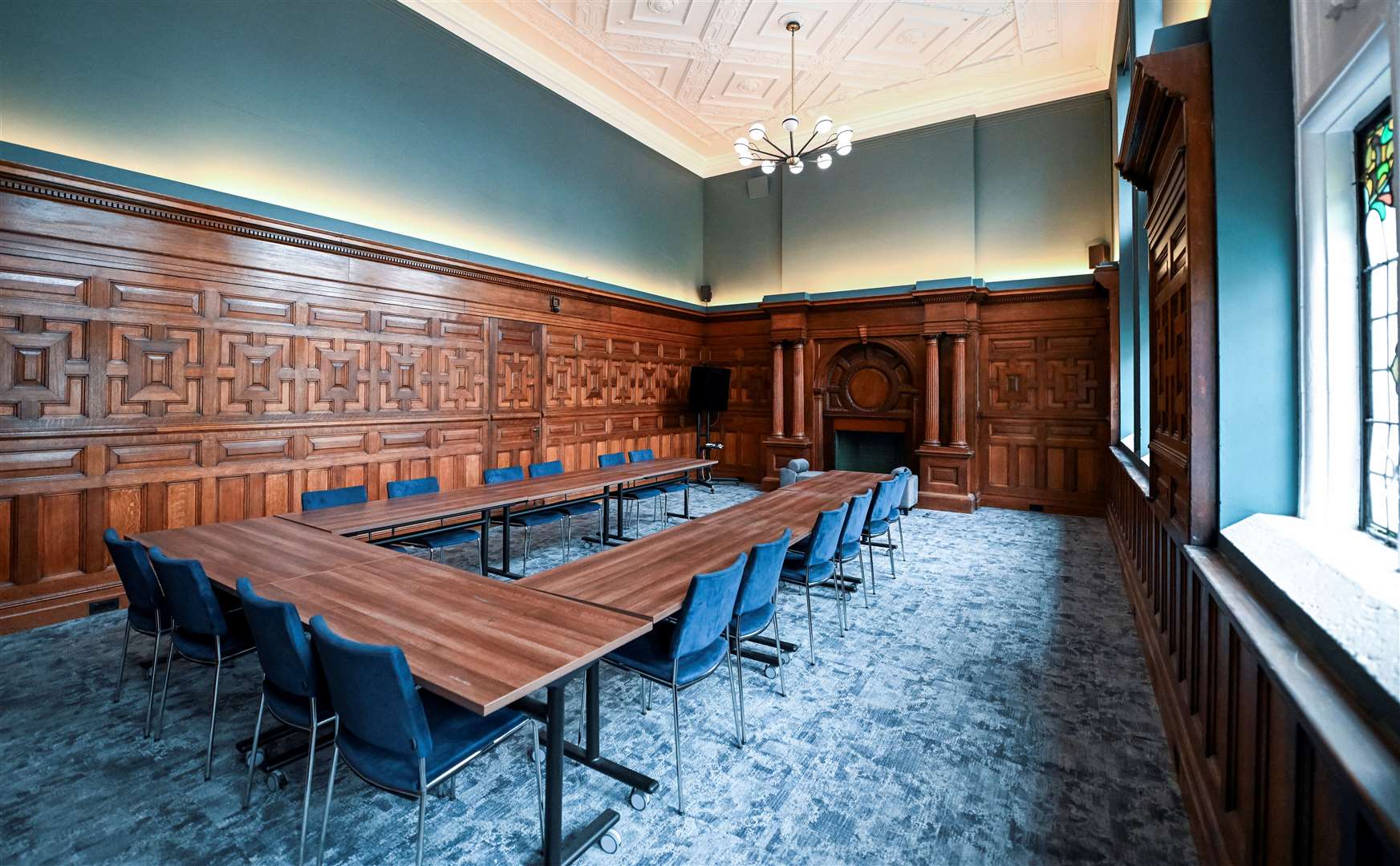 Heritage Meeting Room, U-shape table, Cambridge corporate event, workshop venue