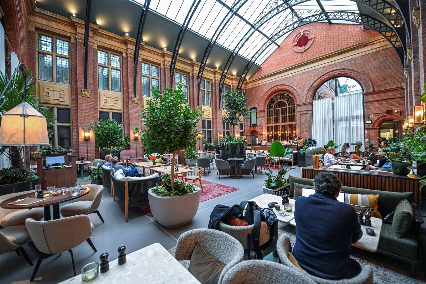 Oz & Isle atrium event space, Cambridge