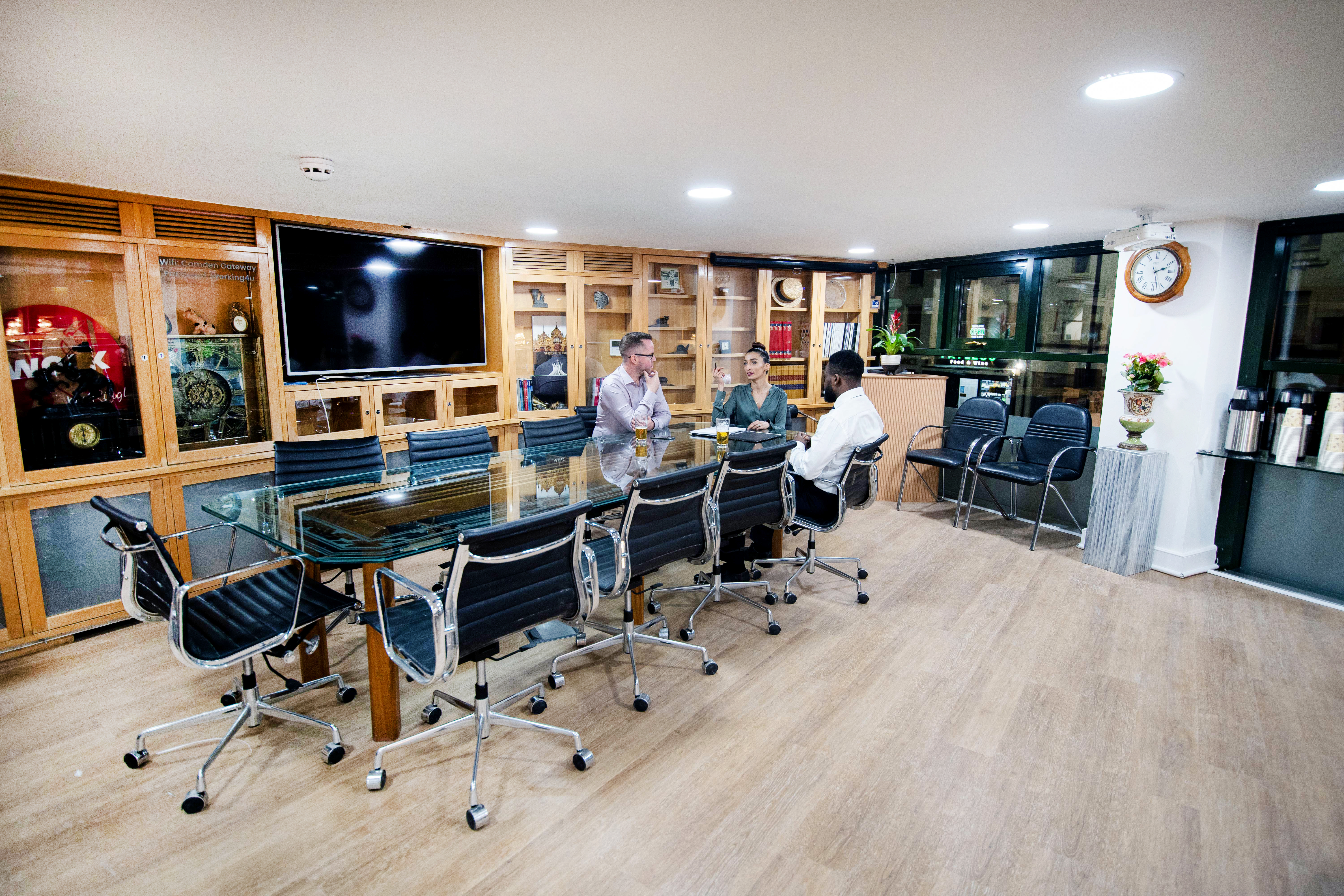 Camden Gateway training suite, executive boardroom, meeting space